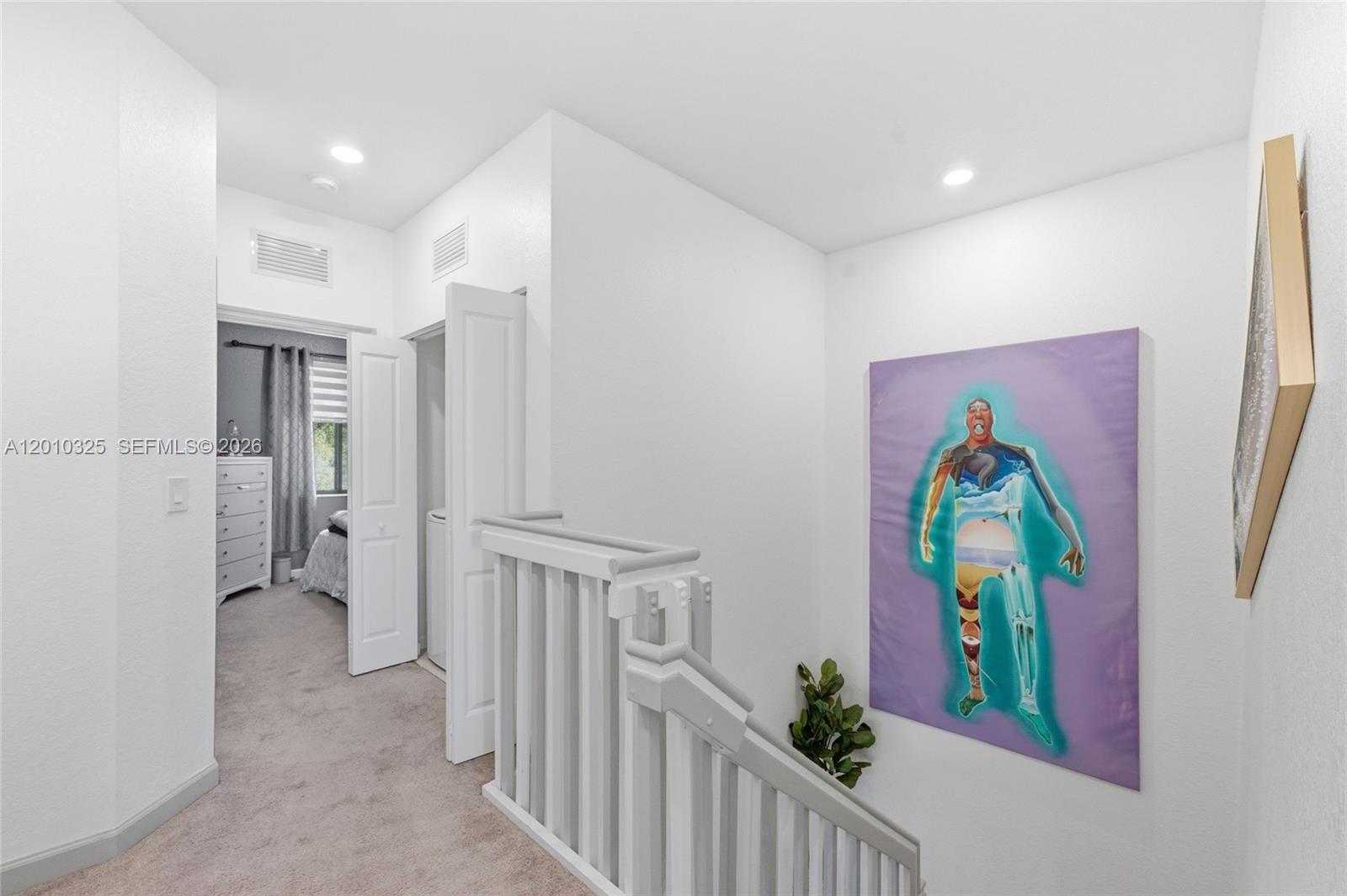 VIA VENTURA NEIGHBORHOOD - Residential