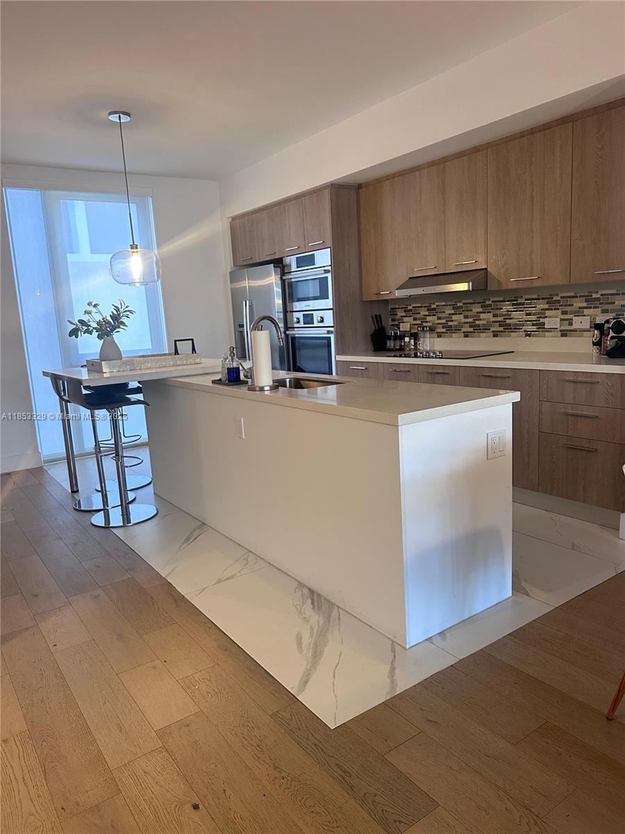 BAY HARBOR ISLAND - Residential Lease