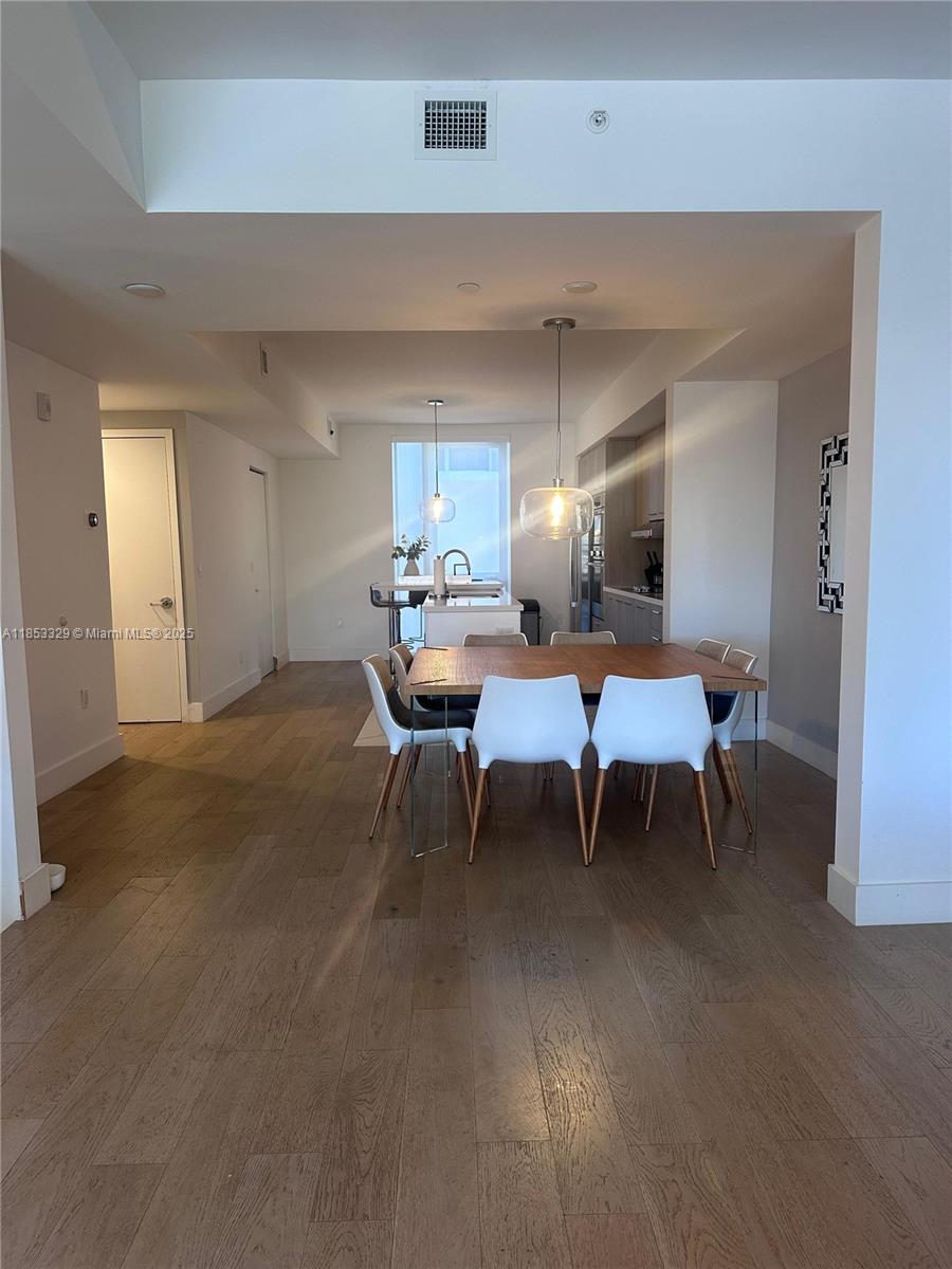 BAY HARBOR ISLAND - Residential Lease