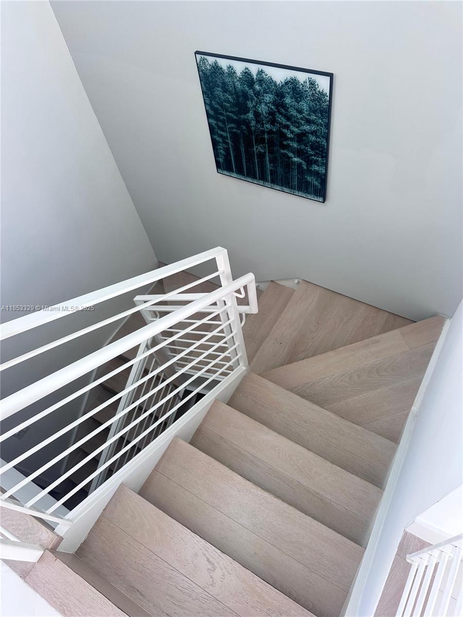 BAY HARBOR ISLAND - Residential Lease
