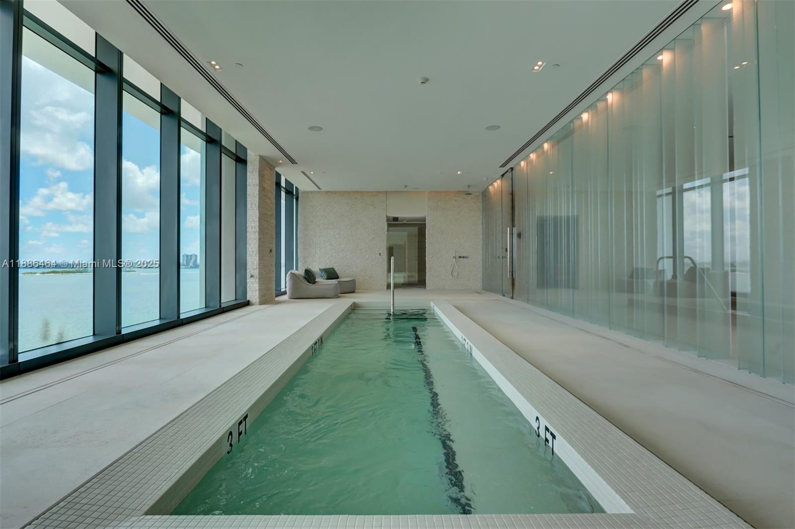 ONE PARAISO CONDO - Residential