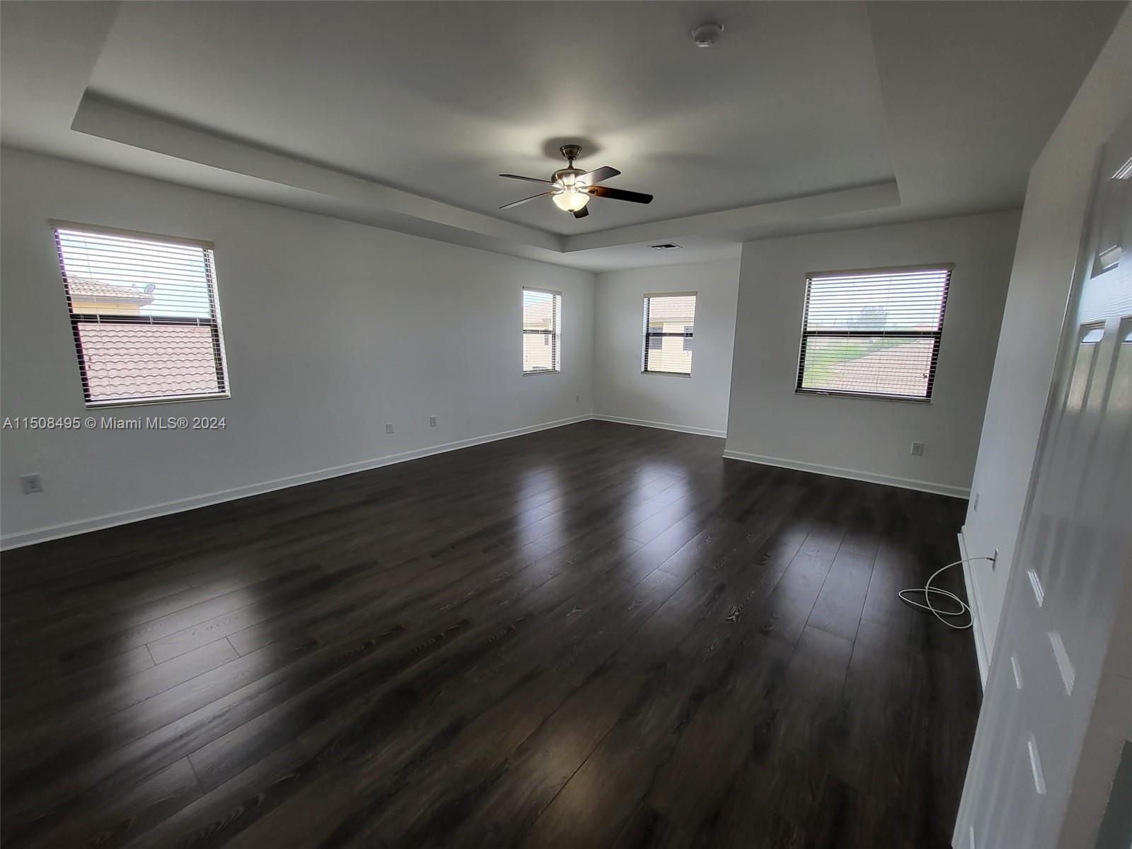 SILVER PALM WEST - Residential Lease