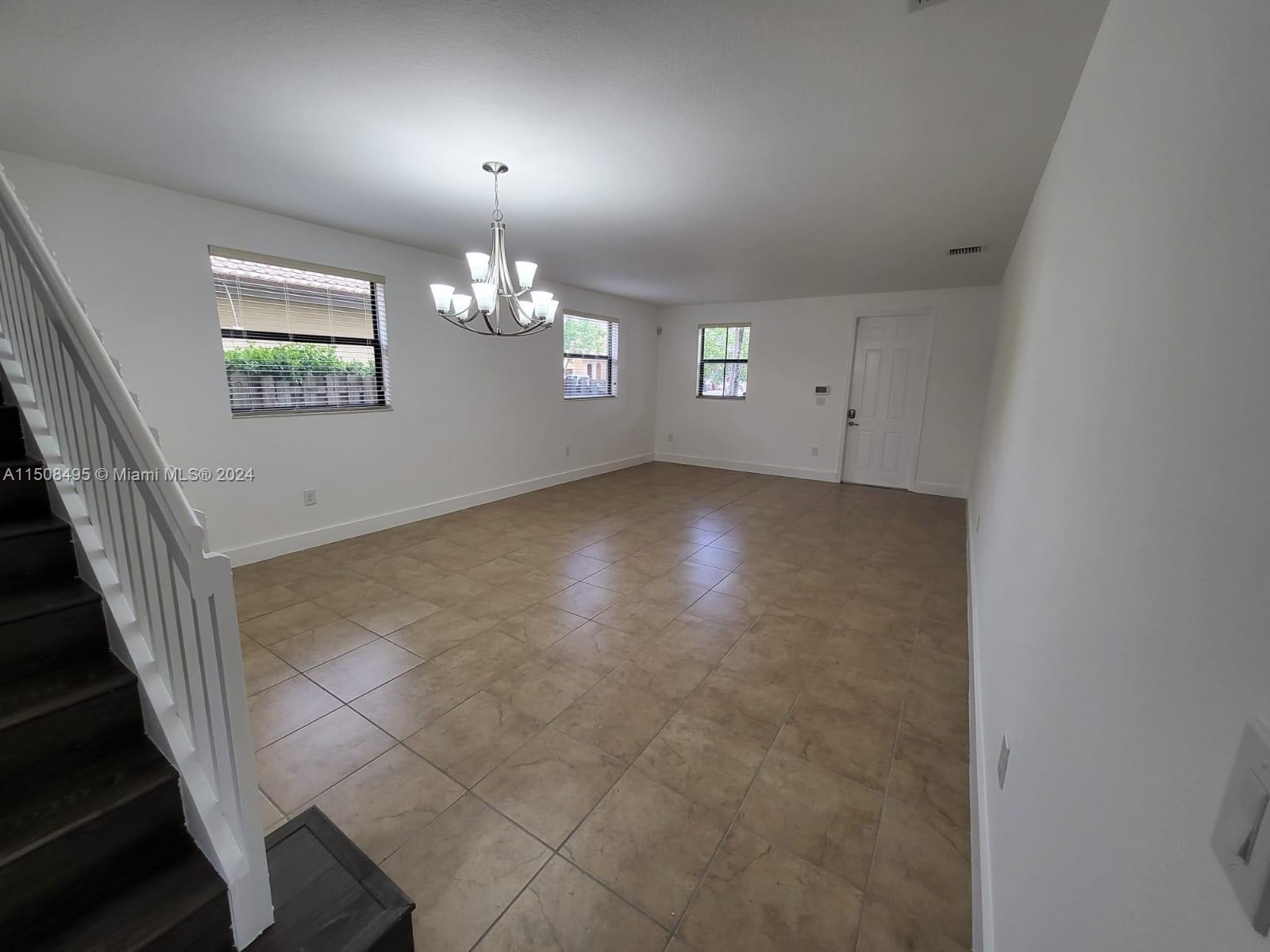 SILVER PALM WEST - Residential Lease