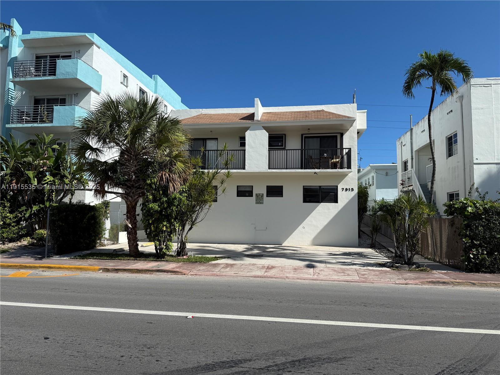 MAPIA CONDO - Residential Lease