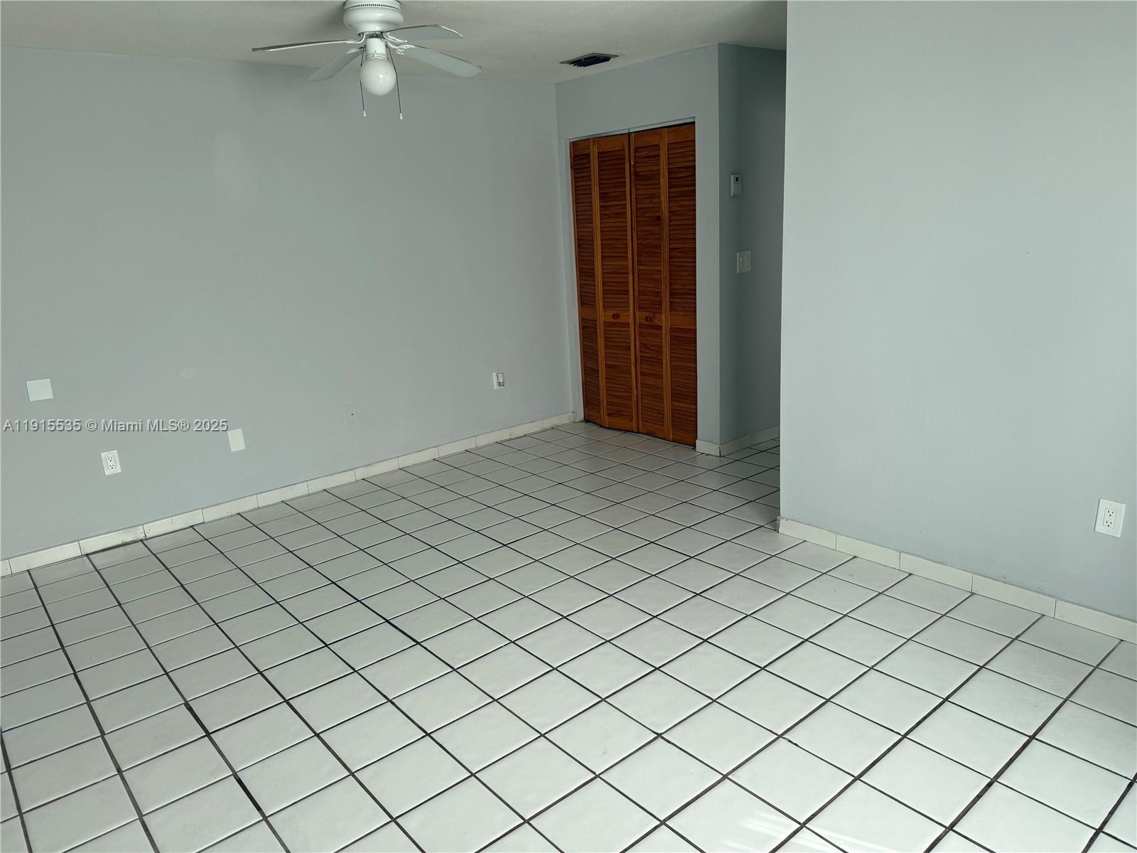 MAPIA CONDO - Residential Lease