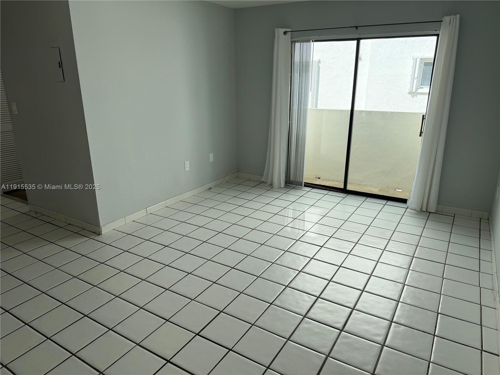 MAPIA CONDO - Residential Lease