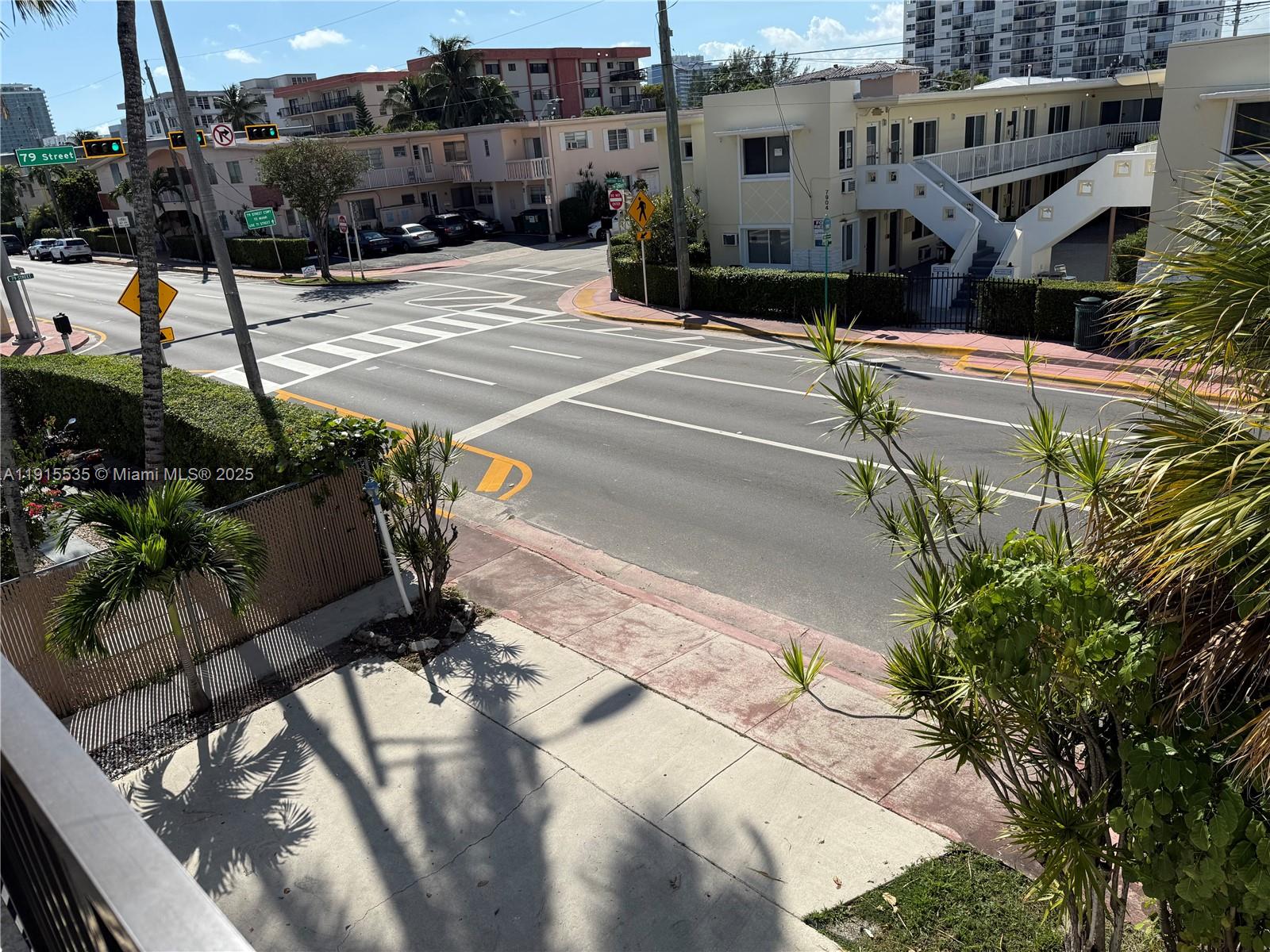 MAPIA CONDO - Residential Lease