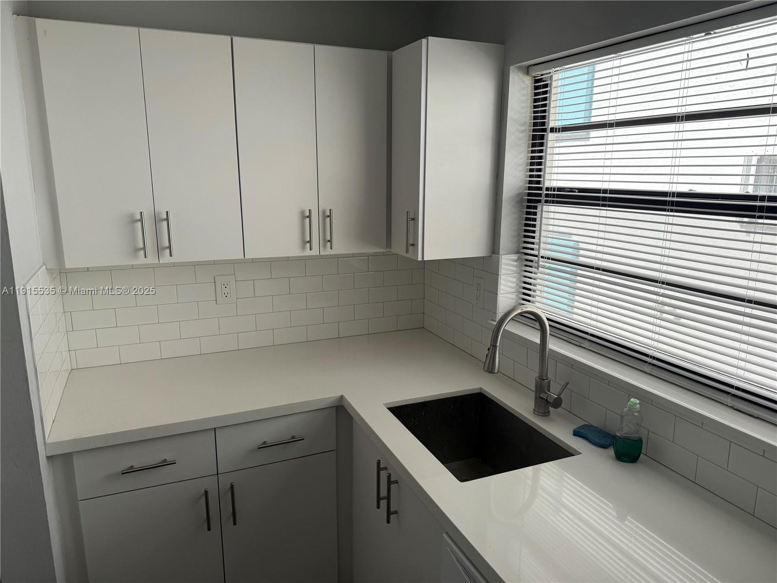 MAPIA CONDO - Residential Lease