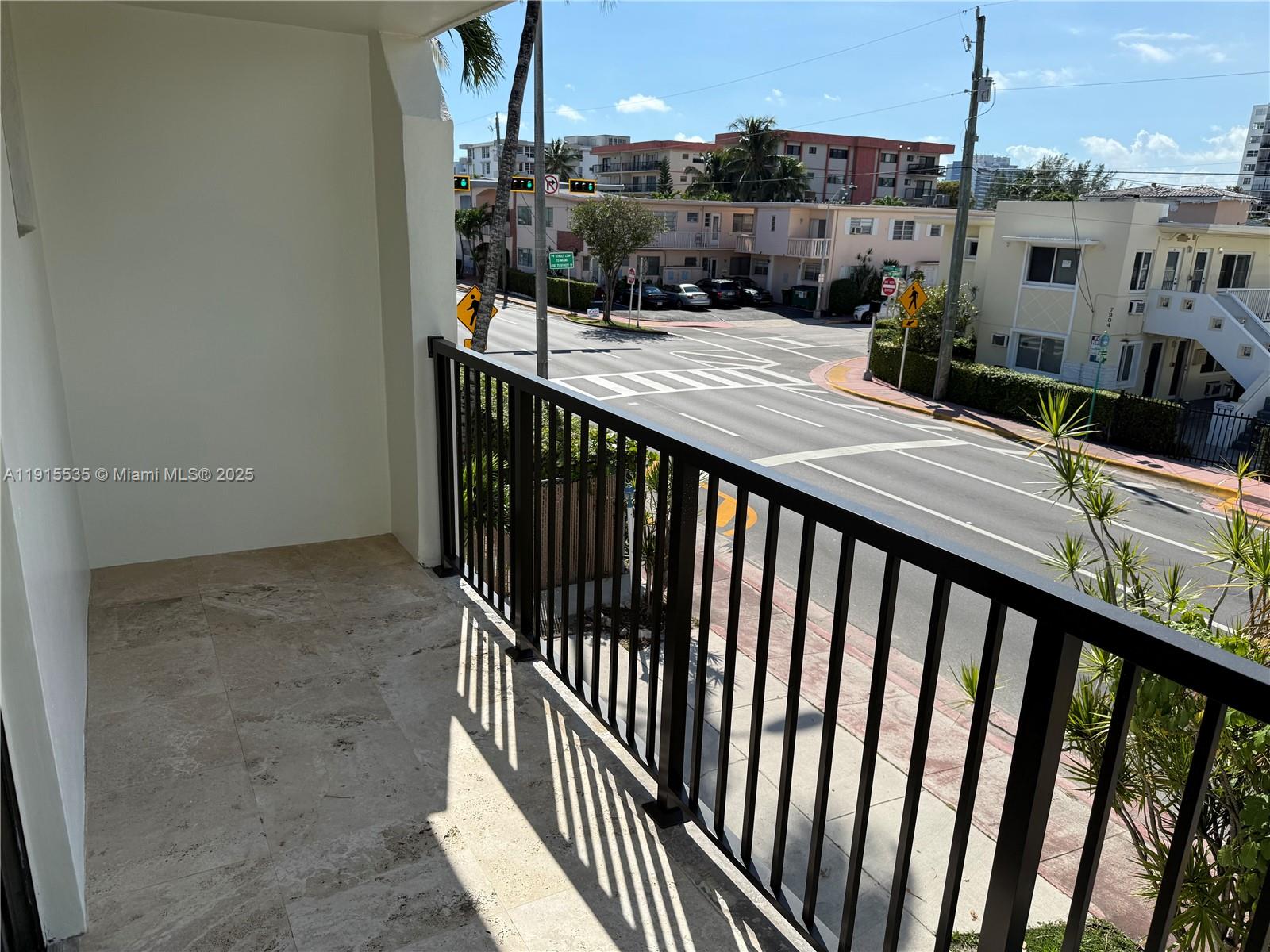 MAPIA CONDO - Residential Lease