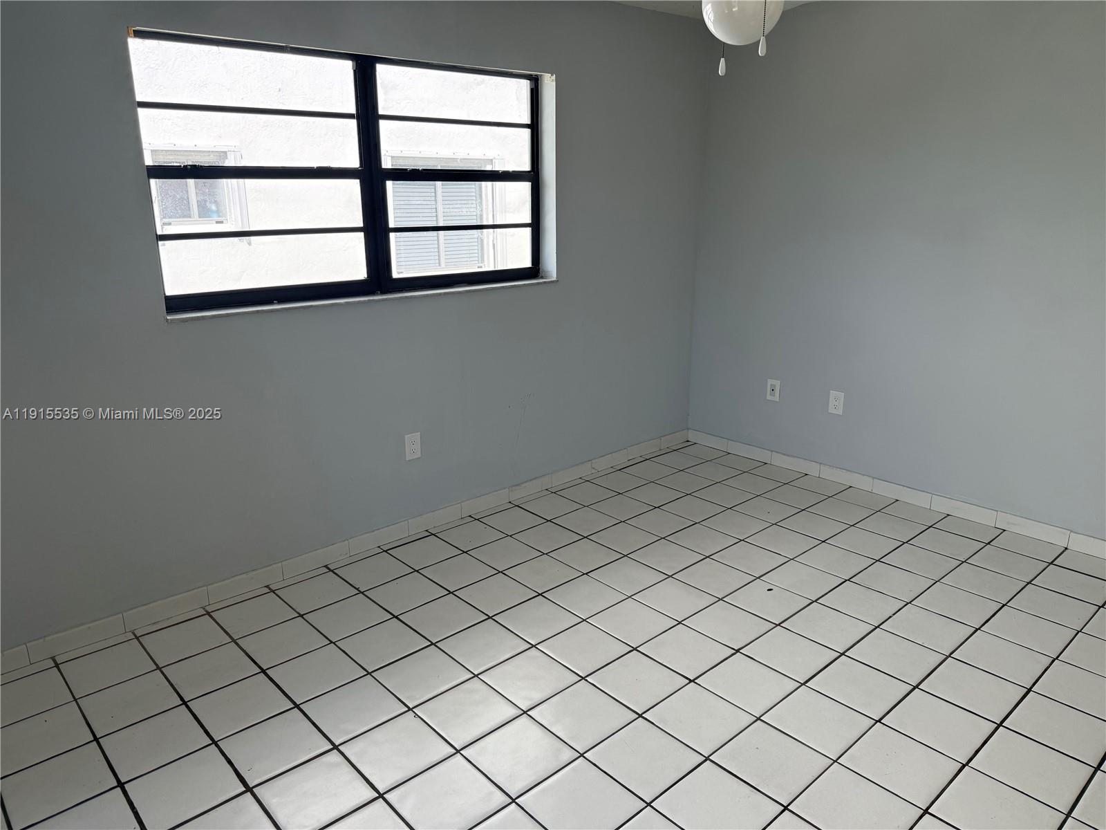 MAPIA CONDO - Residential Lease