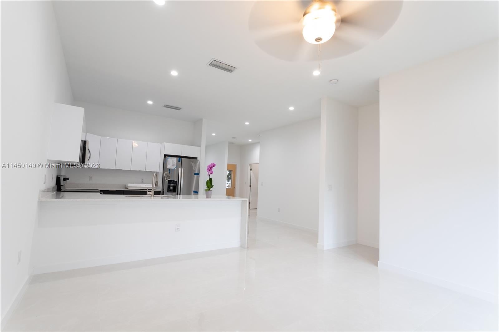 PROGRESSO 2-18 D - Residential