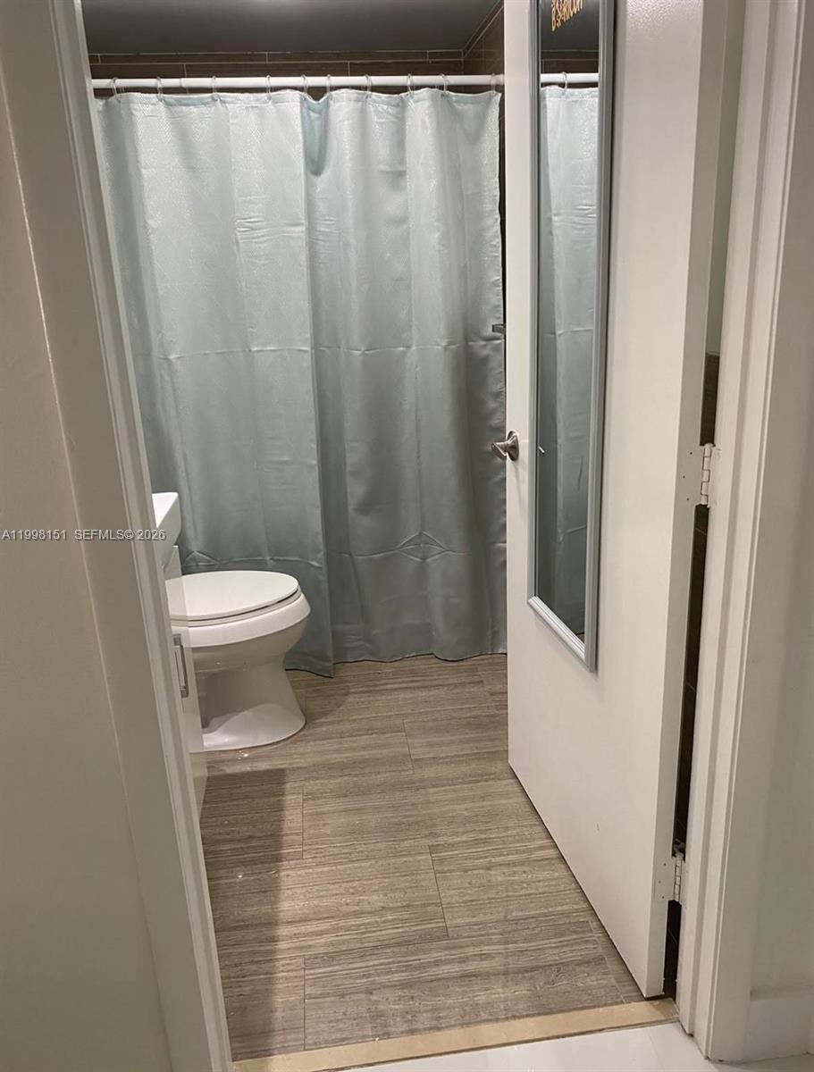 KEYS GATE CONDO NO THREE - Residential Lease