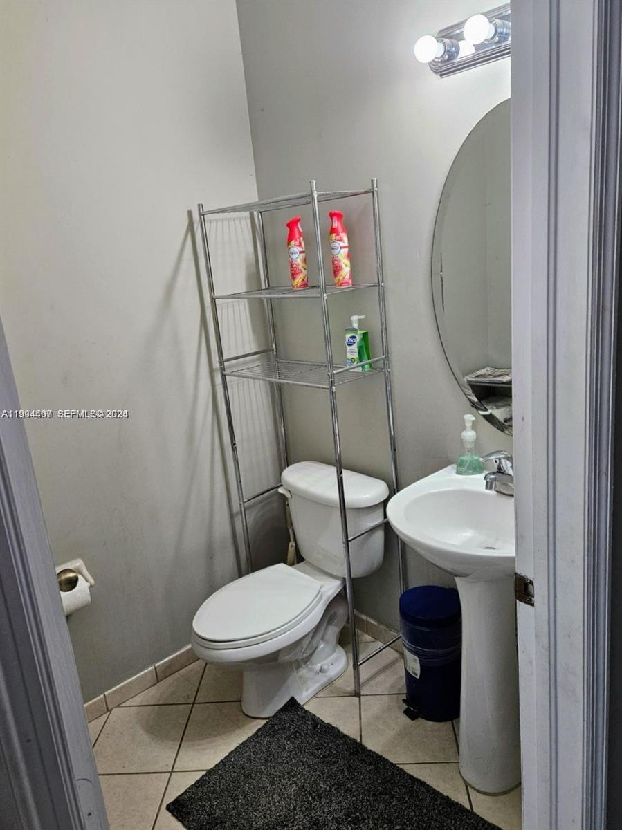 CORSICA AT THE OASIS - Residential Lease