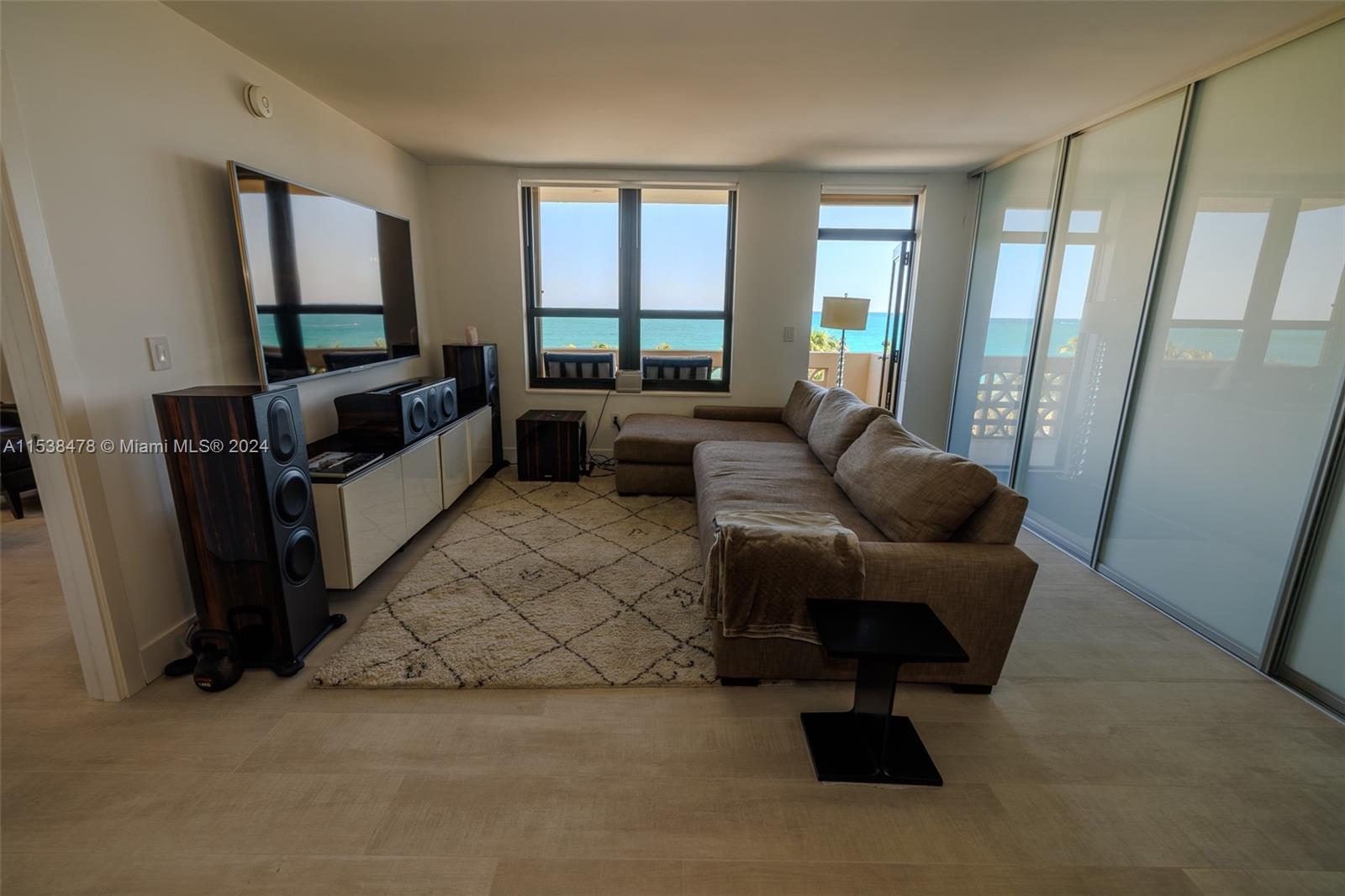 Photo 1 of 10185 Collins Ave 619, Bal Harbour, Florida, $1,100,000, Web #: 11538478