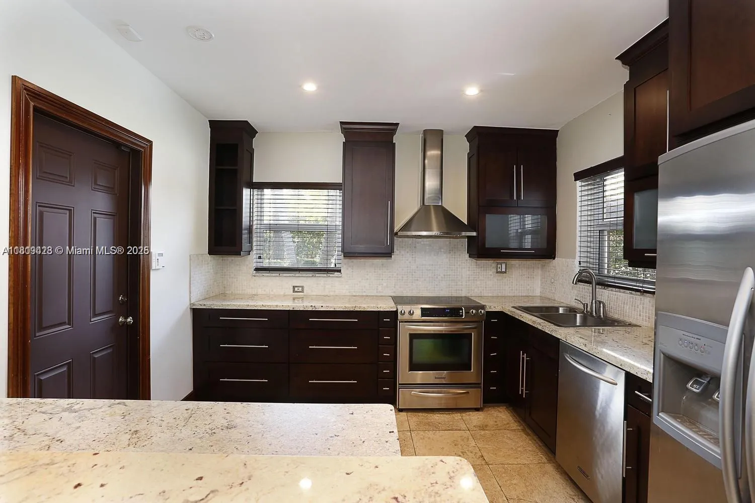 Coral Gables, Florida 33146, United States, 4 Bedrooms Bedrooms, ,3 BathroomsBathrooms,Residential,Active,148979