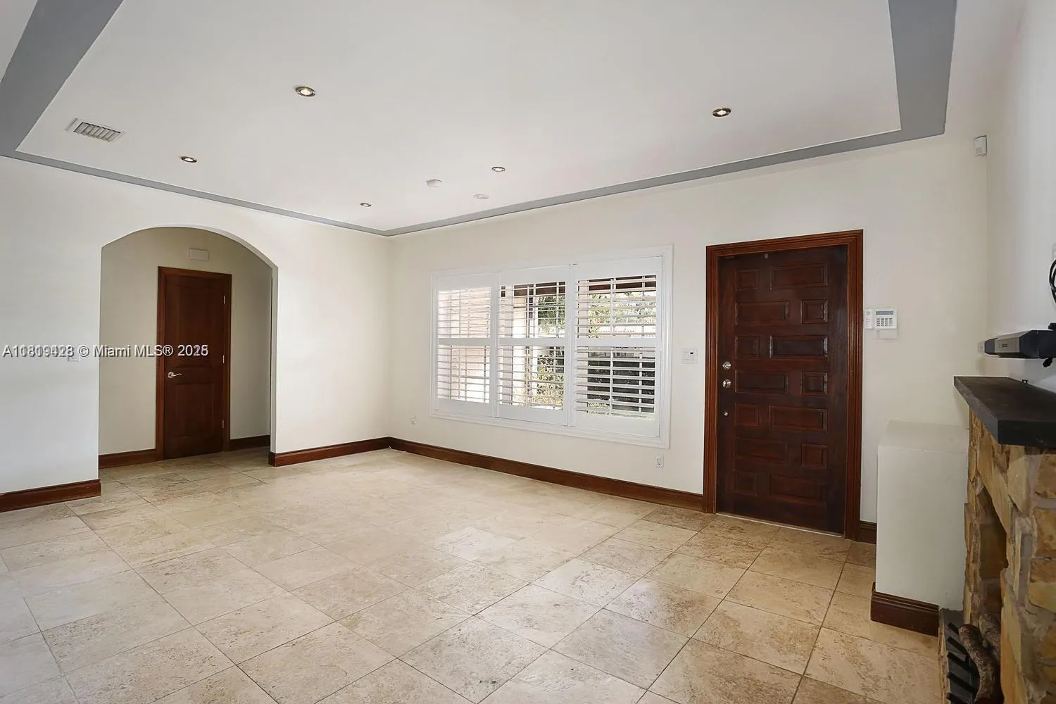 Coral Gables, Florida 33146, United States, 4 Bedrooms Bedrooms, ,3 BathroomsBathrooms,Residential,Active,148979