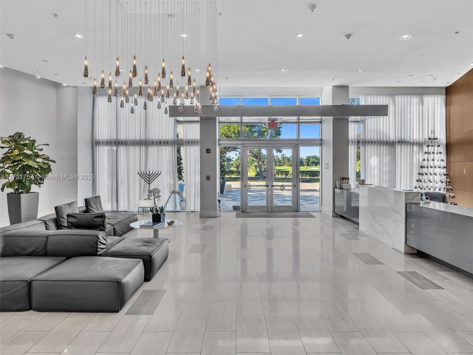 THE MERIDIAN CONDO - Residential