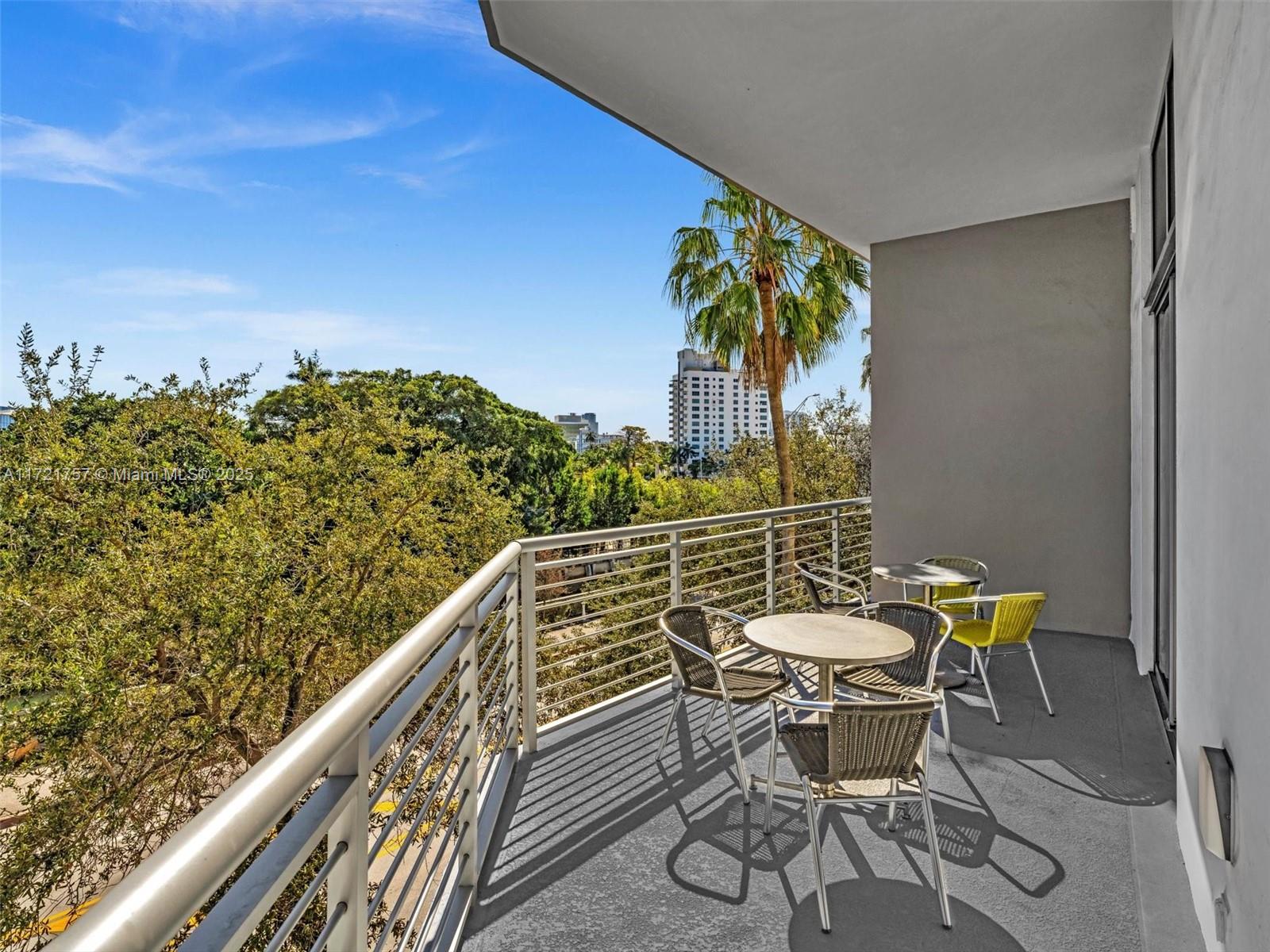 THE MERIDIAN CONDO - Residential
