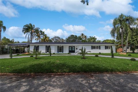 8523 SW 103rd St Miami FL 33156