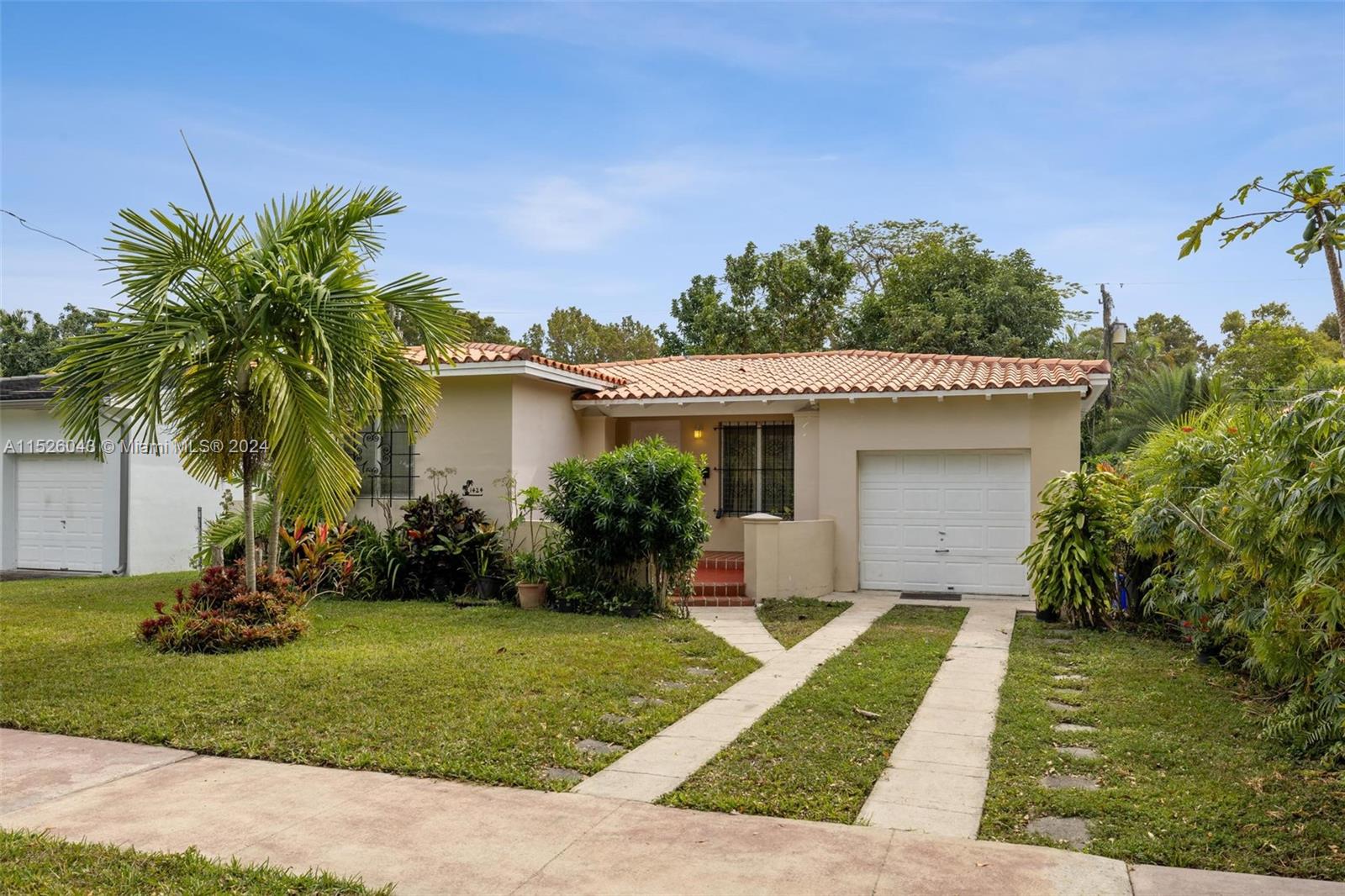 Property for Sale at 1424 San Marco Ave, Coral Gables, Broward County, Florida - Bedrooms: 2 
Bathrooms: 2  - $830,000