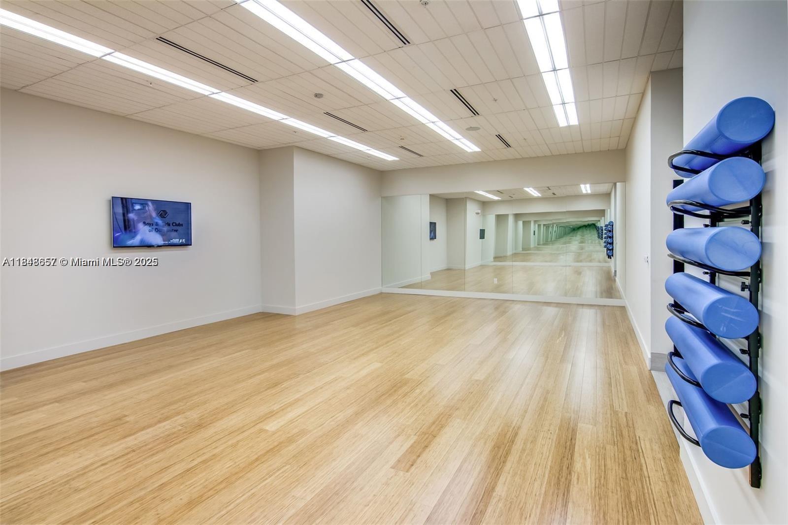 NINE AT MARY BRICKELL VIL - Residential