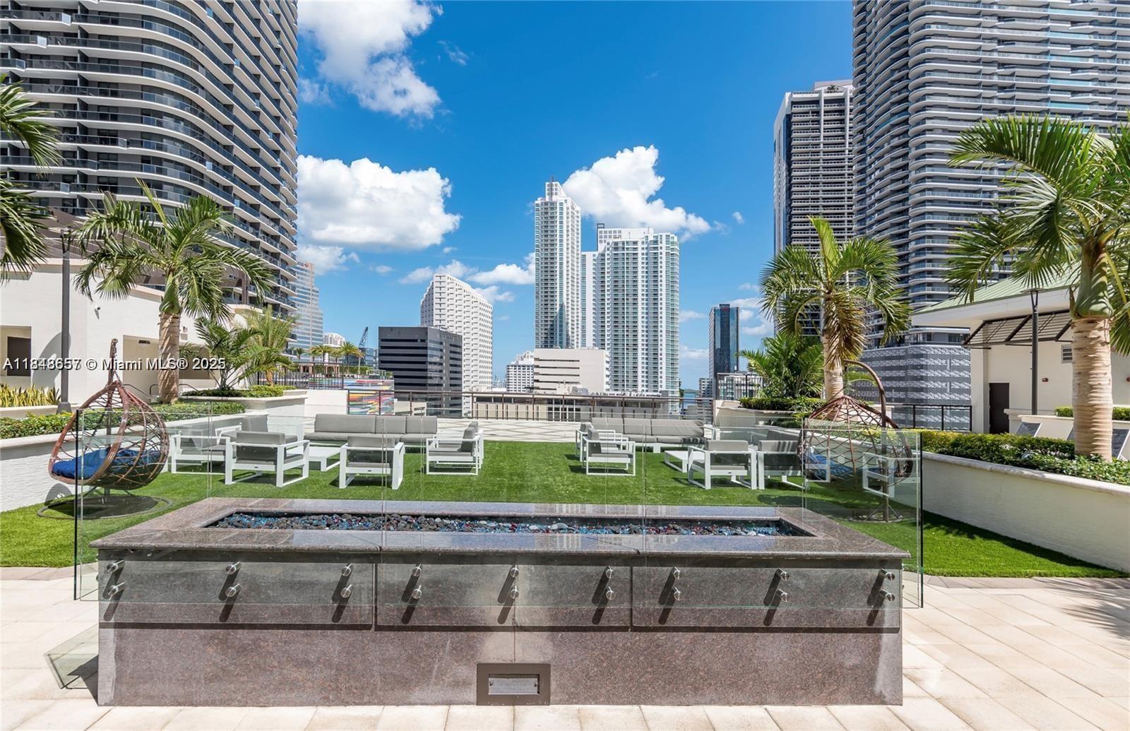 NINE AT MARY BRICKELL VIL - Residential