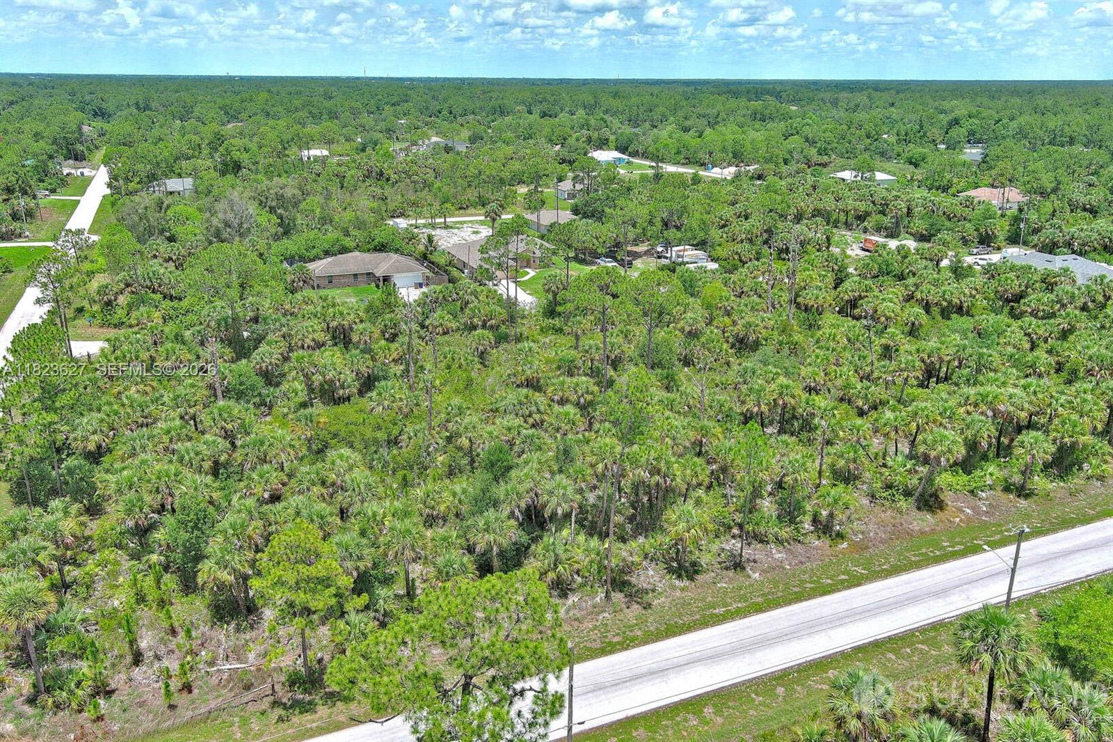 LEHIGH ACRES - Land