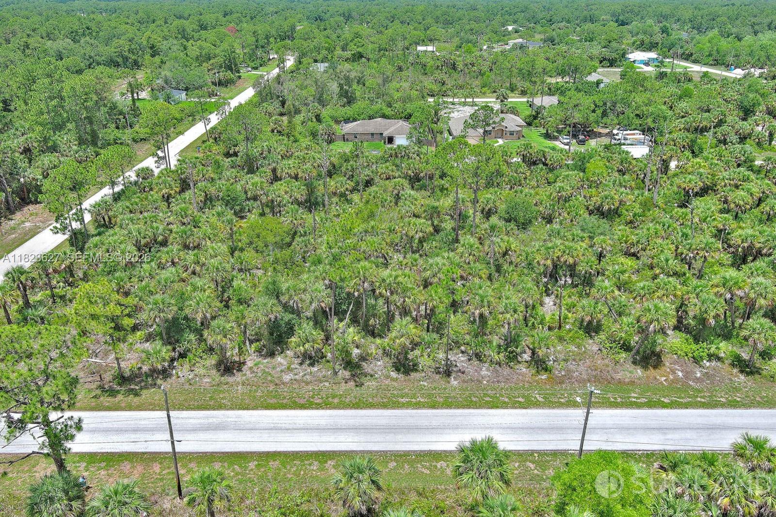 LEHIGH ACRES - Land