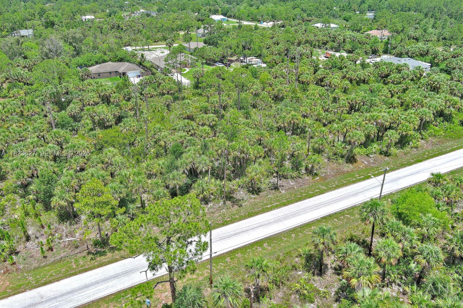 LEHIGH ACRES - Land