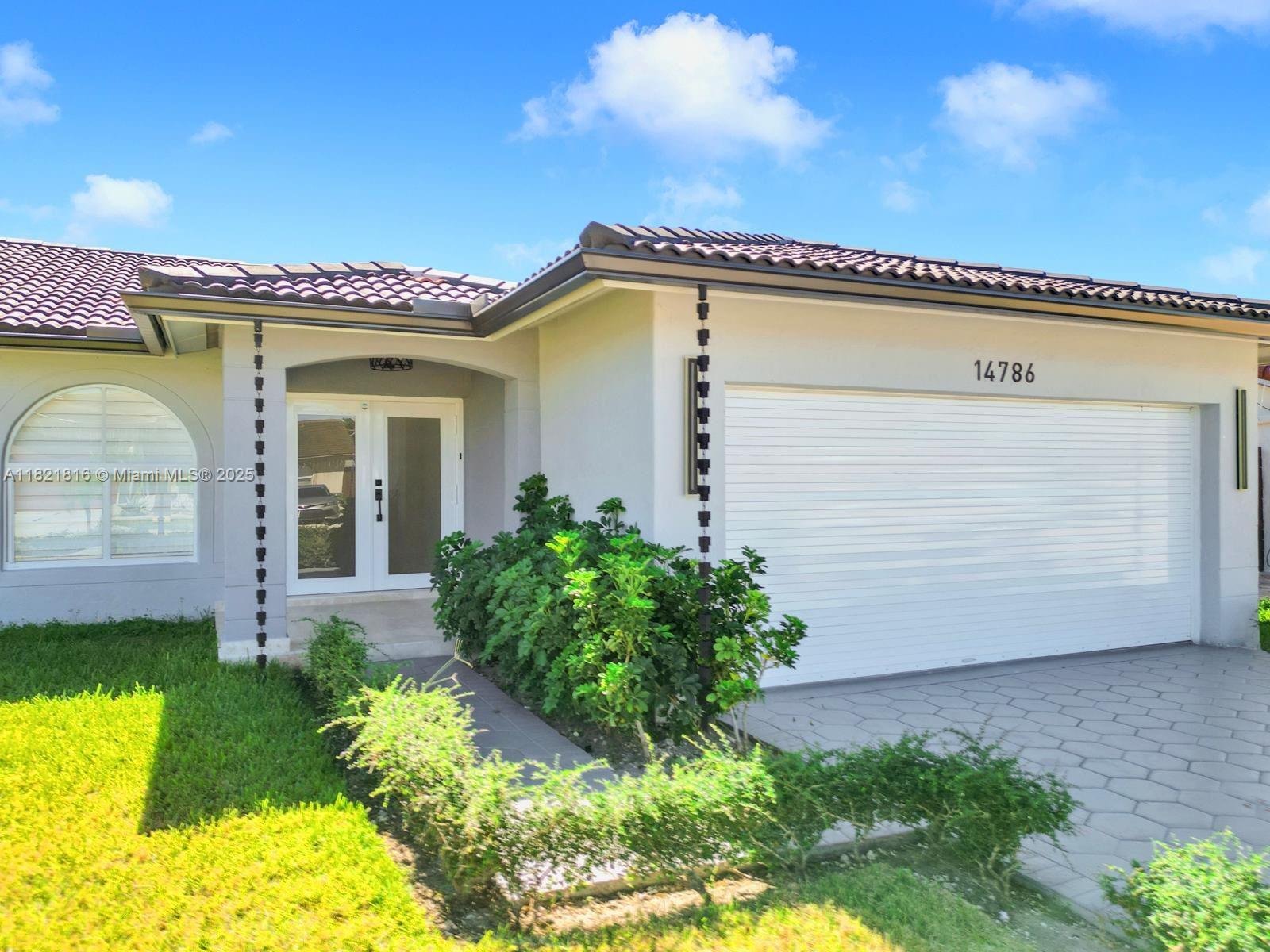 Rental Property at 14786 Sw 174th St, Miami, Broward County, Florida - Bedrooms: 3 
Bathrooms: 2  - $5,000 MO.