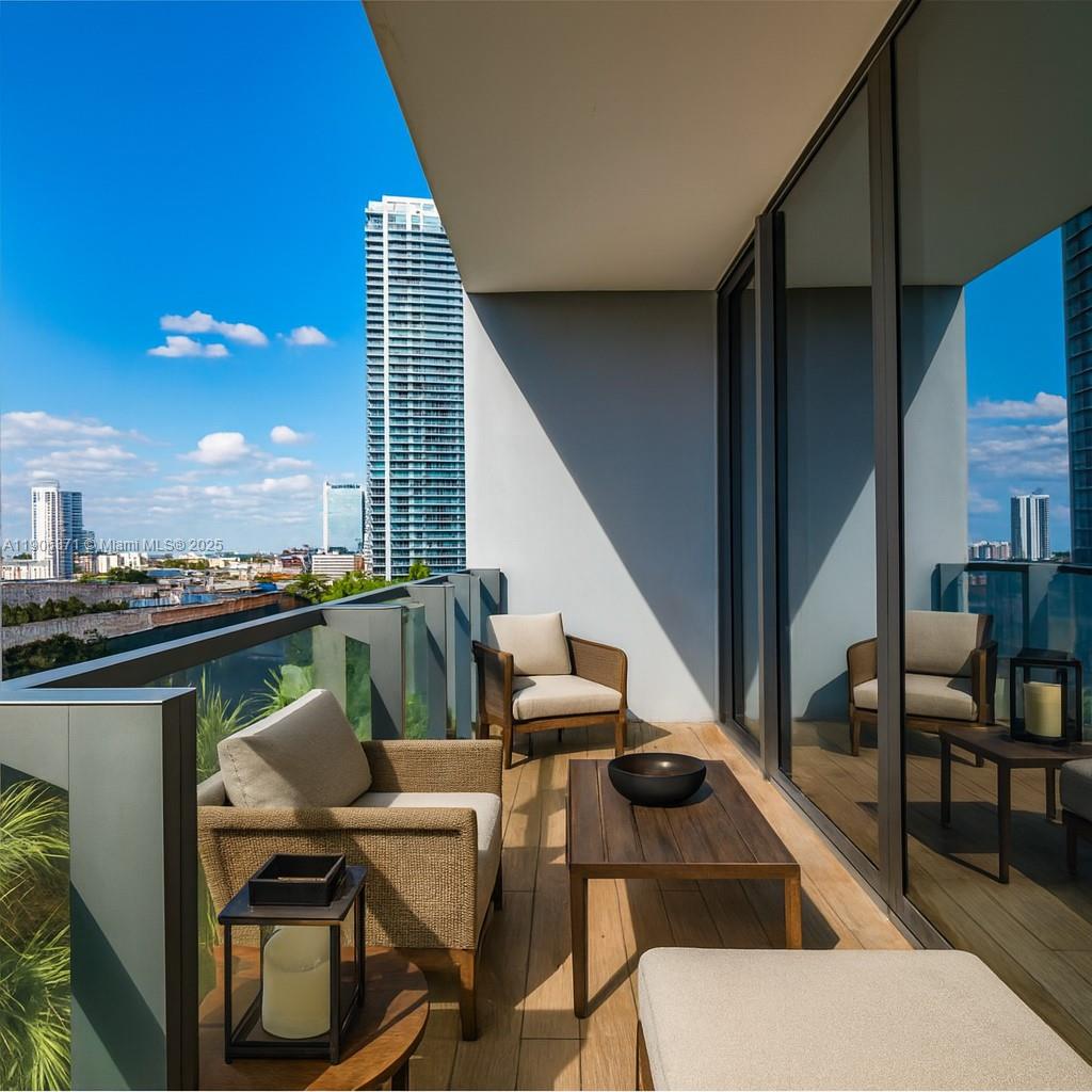 RISE CONDO - Residential Lease