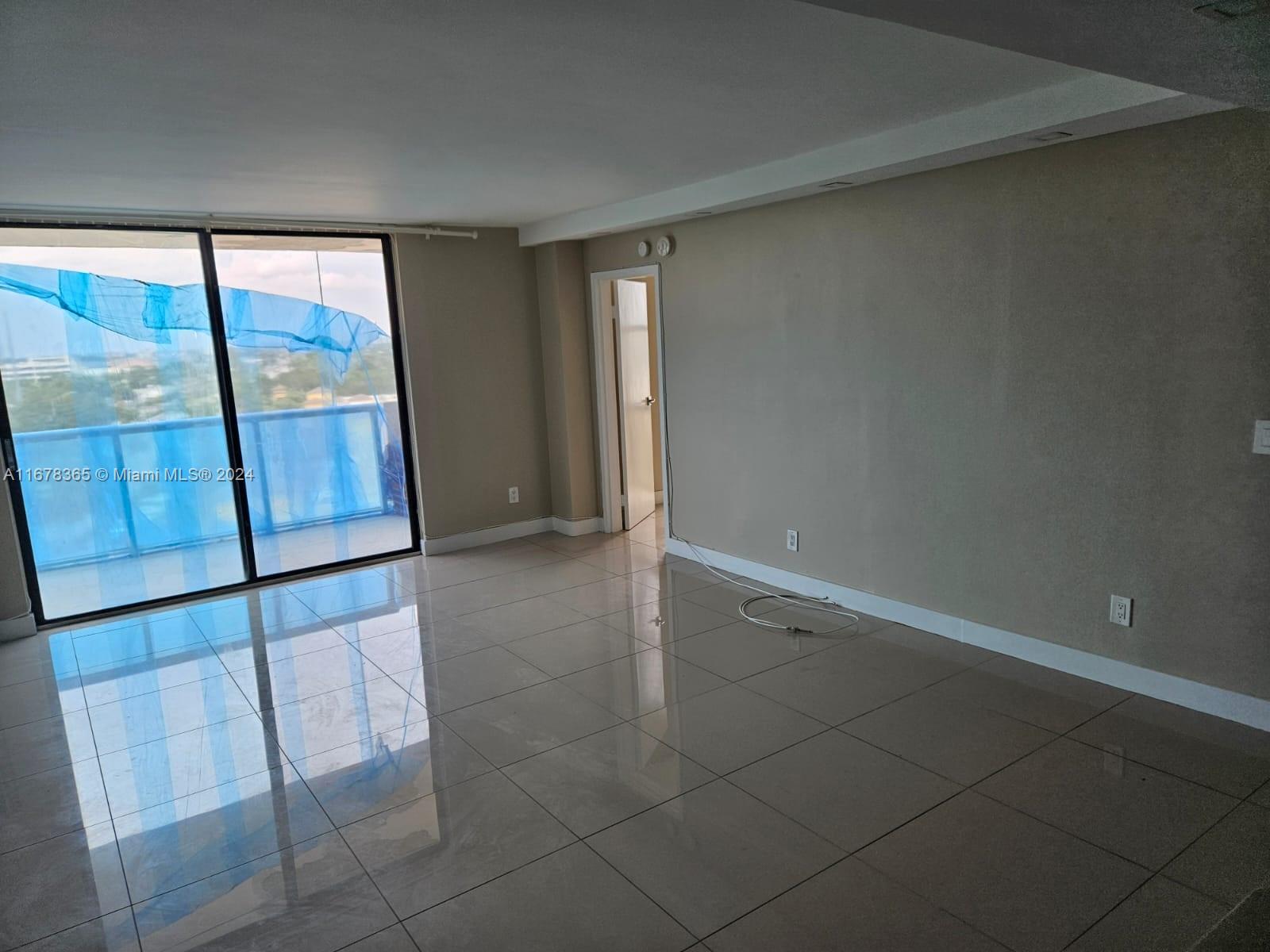 Property for Sale at 13499 Biscayne Blvd 805, North Miami, Miami-Dade County, Florida - Bedrooms: 2 
Bathrooms: 2  - $229,900