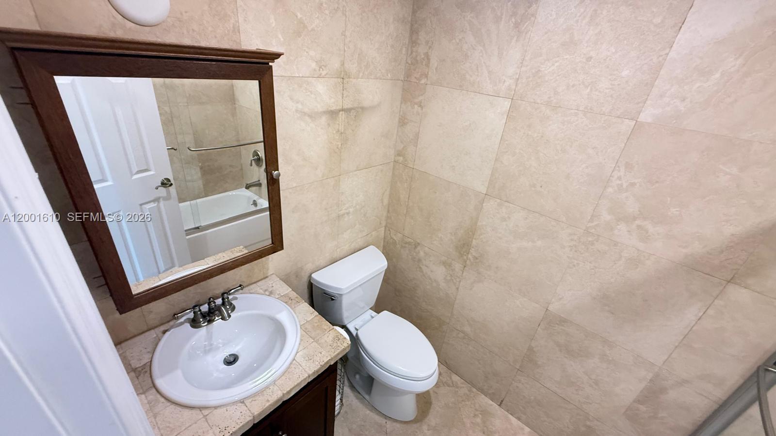 TROPICAL RANCH LAKESIDE S - Residential Lease