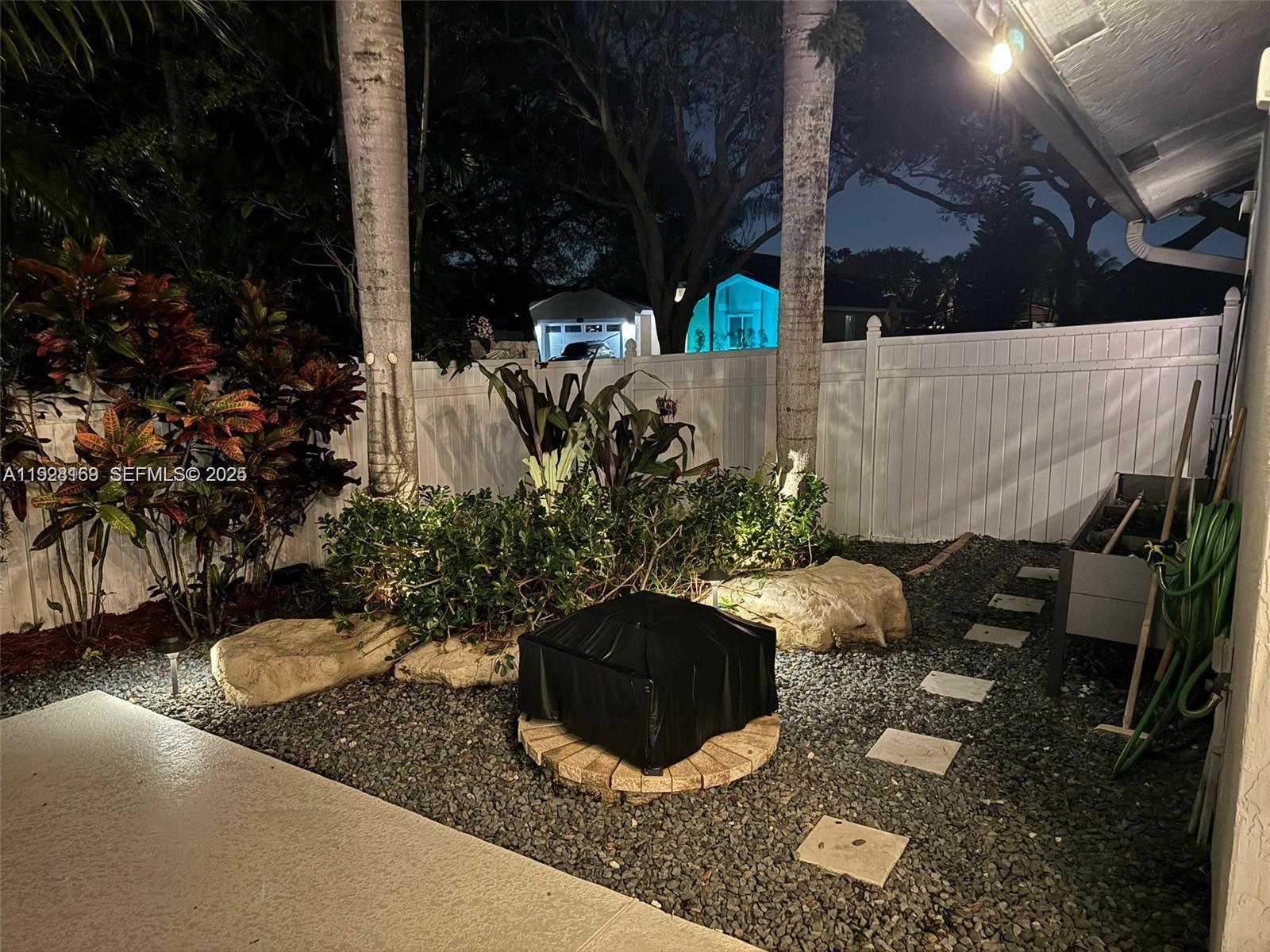 ENCLAVE BY TRANSEASTERN I - Residential Lease