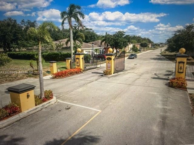 Photo 1 of 22 — 1497 Las Villas Blvd, Sebring, FL 33870
