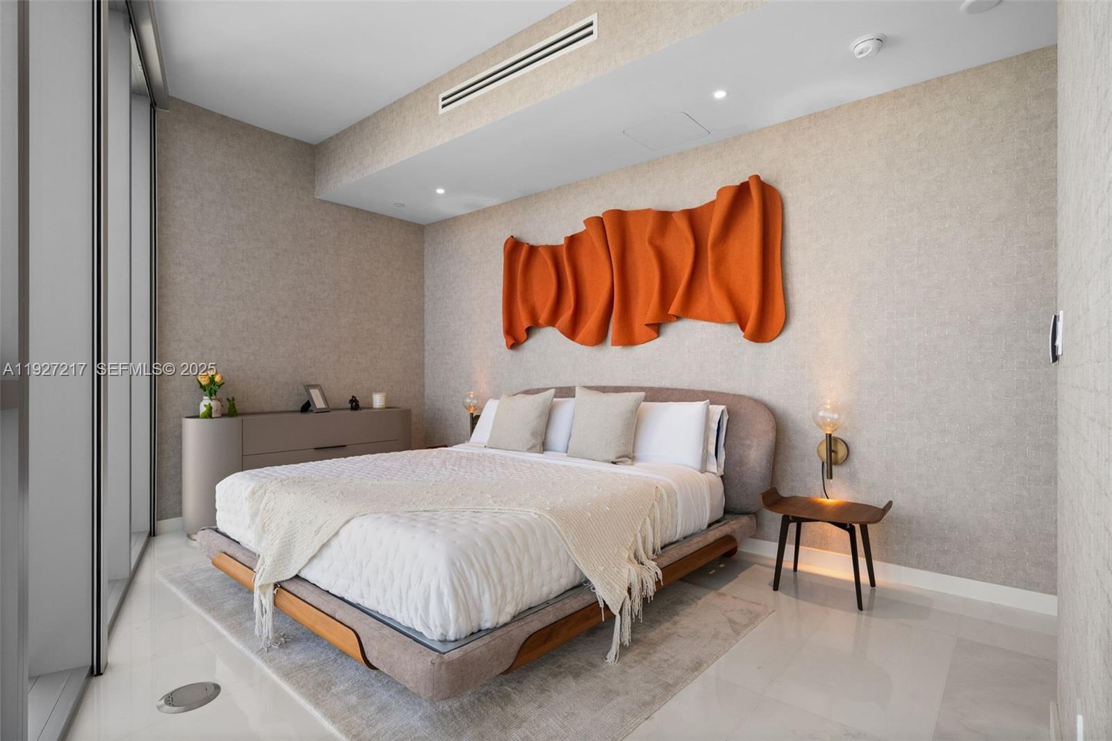 ASTON MARTIN - Residential Lease