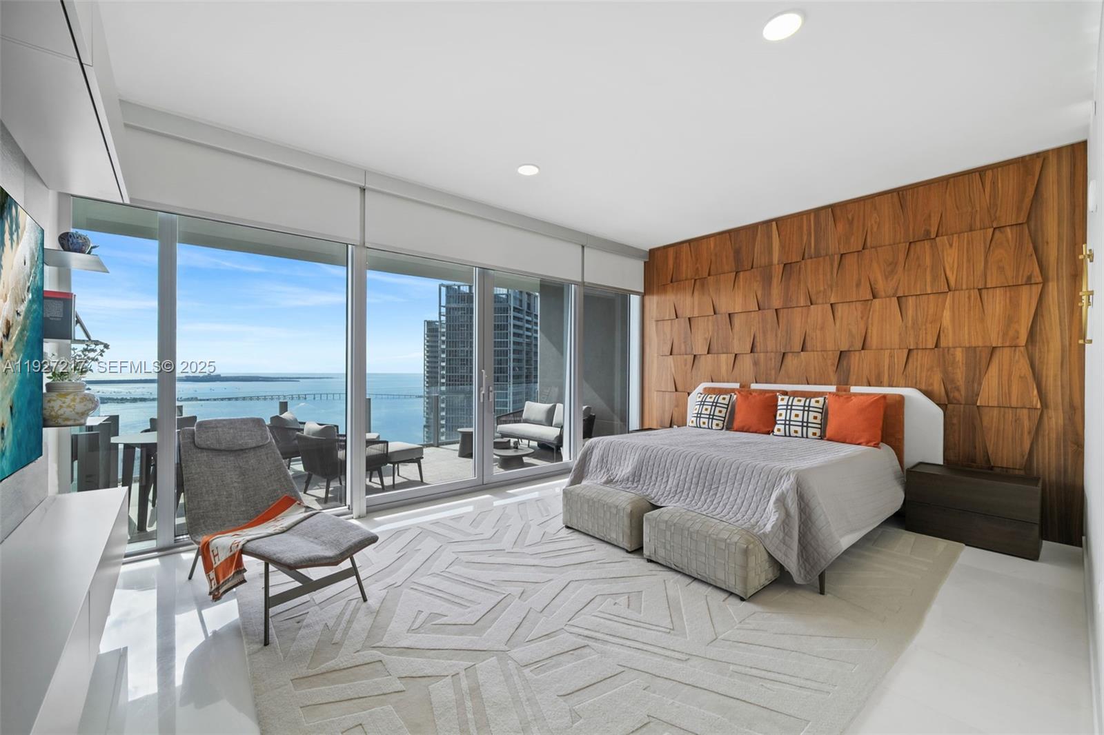 ASTON MARTIN - Residential Lease