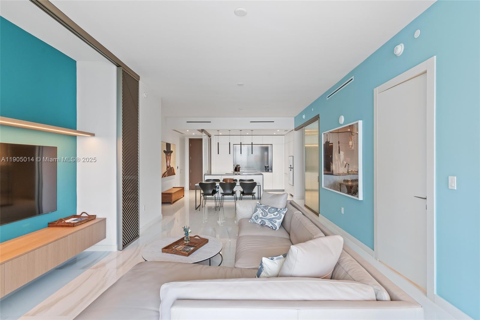 DUPONT PLAZA - Residential Lease