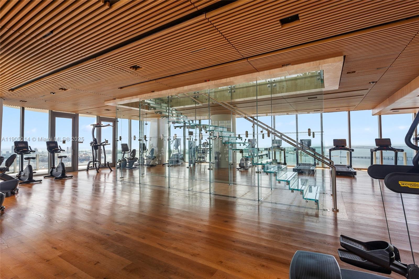 DUPONT PLAZA - Residential Lease