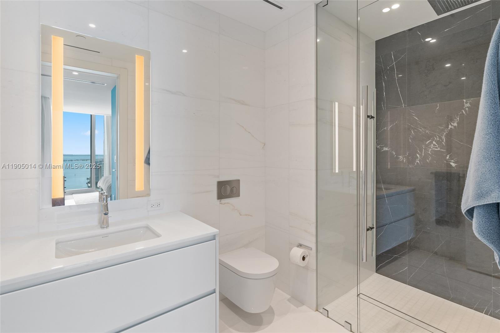 DUPONT PLAZA - Residential Lease