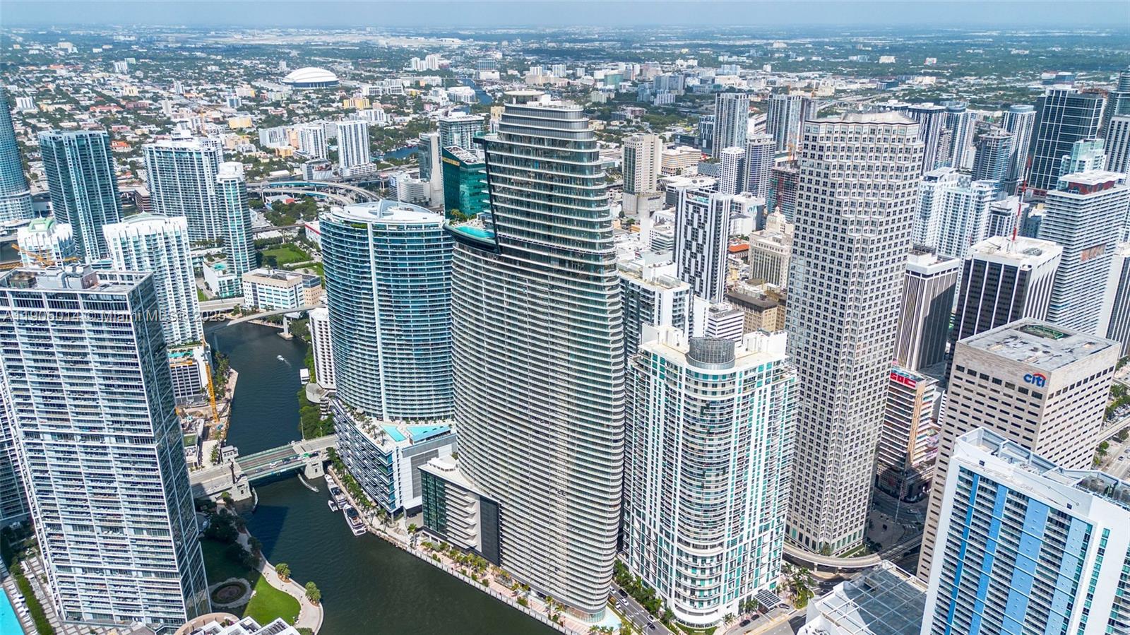 DUPONT PLAZA - Residential Lease