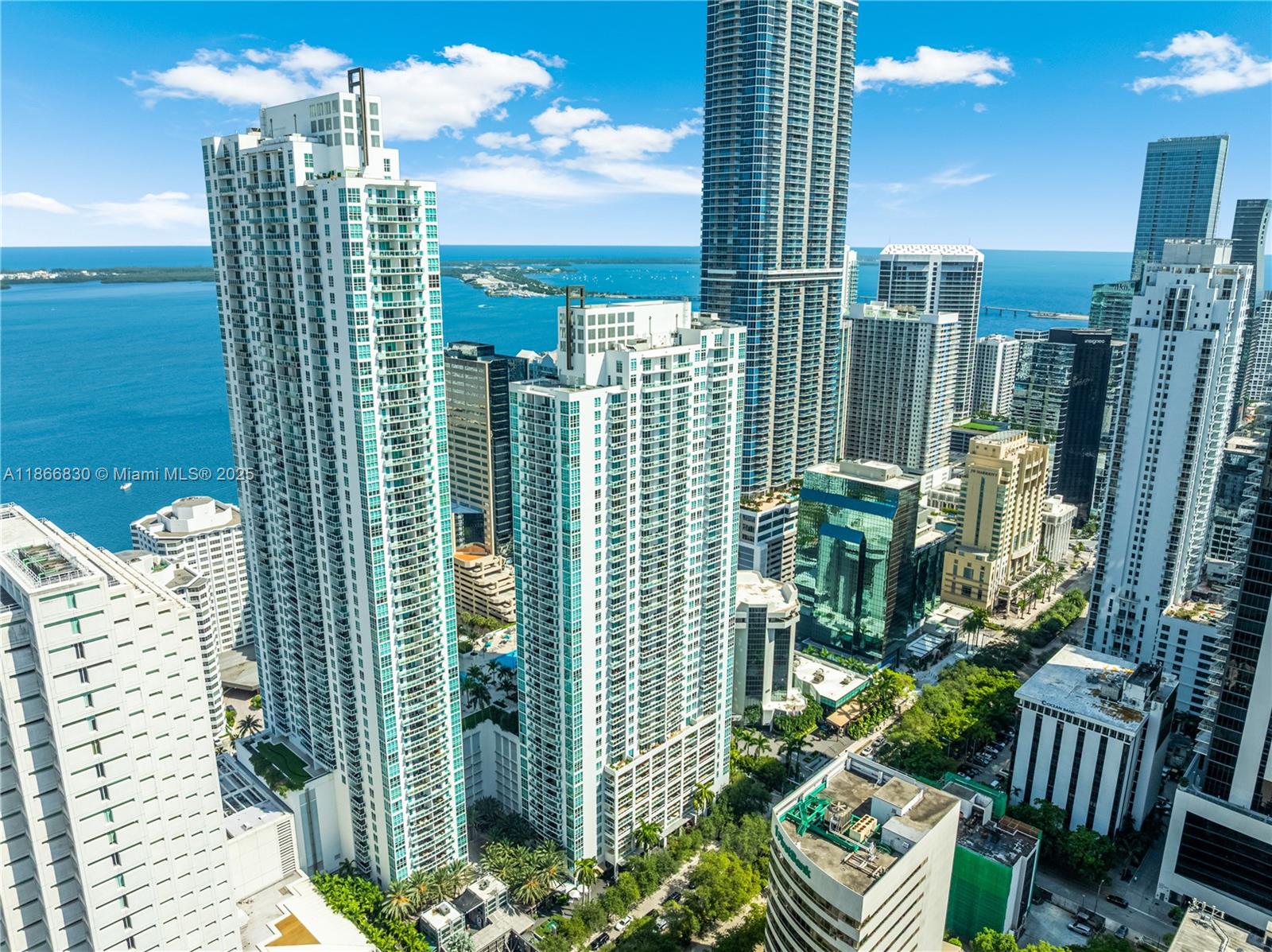 THE PLAZA 901 BRICKELL CO - Residential