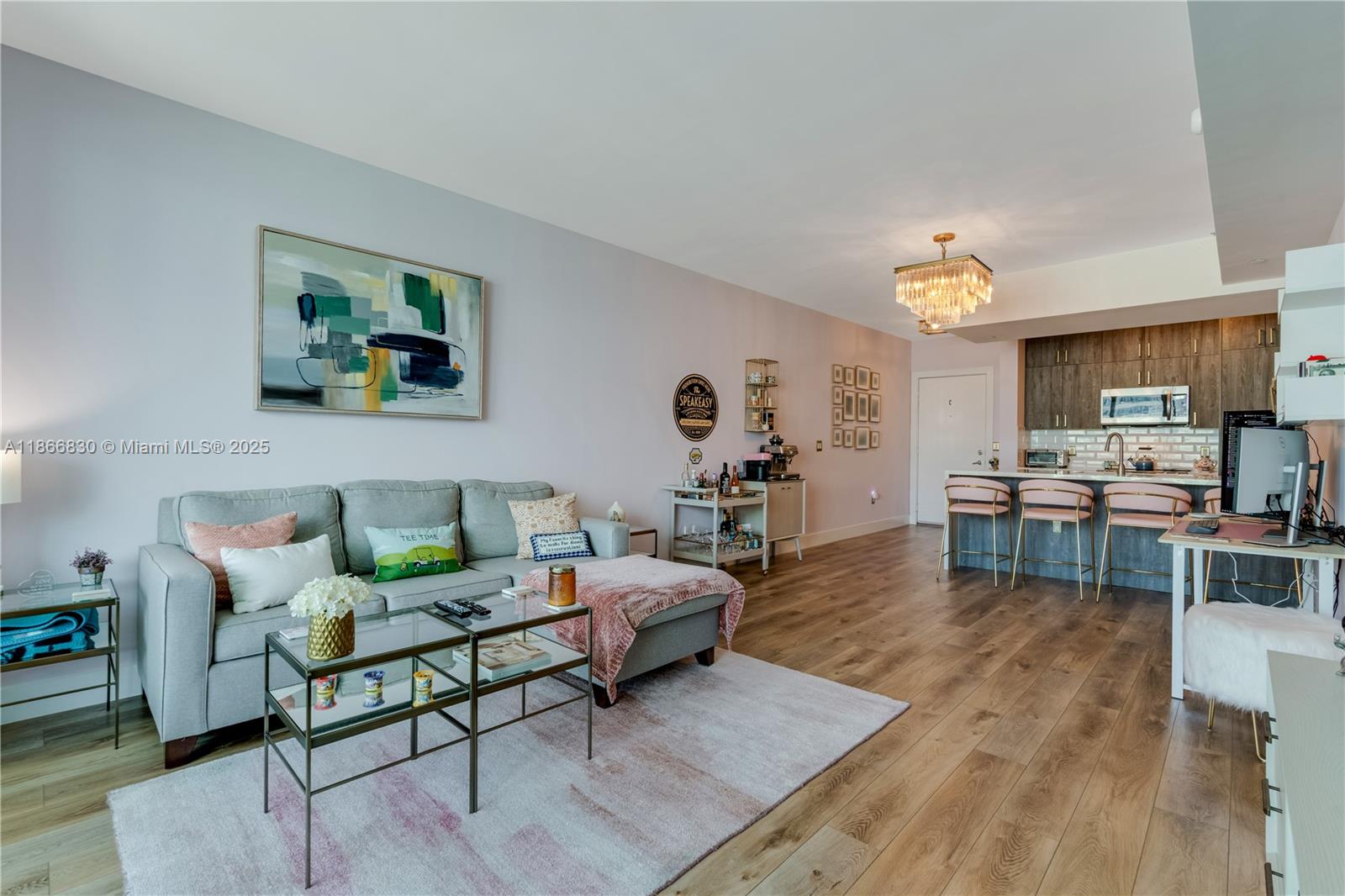 THE PLAZA 901 BRICKELL CO - Residential