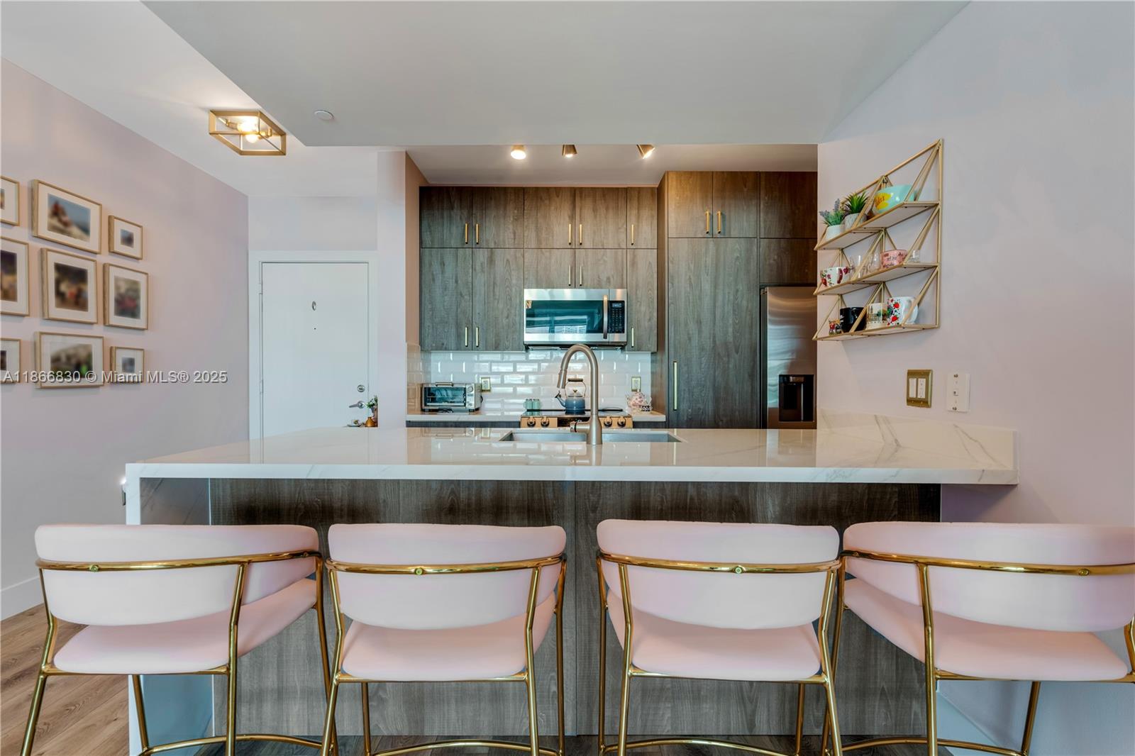 THE PLAZA 901 BRICKELL CO - Residential