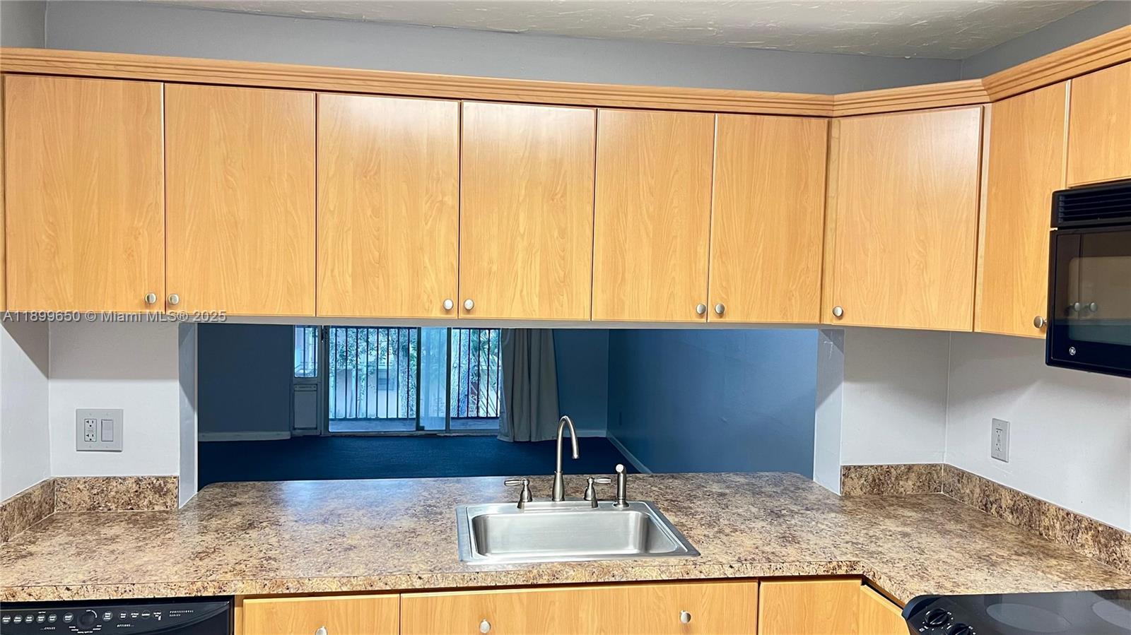 COUNTRY PINES CONDO - Residential Lease