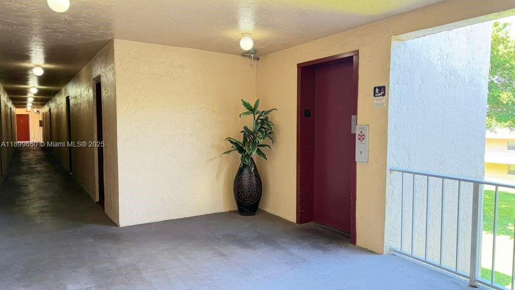 COUNTRY PINES CONDO - Residential Lease