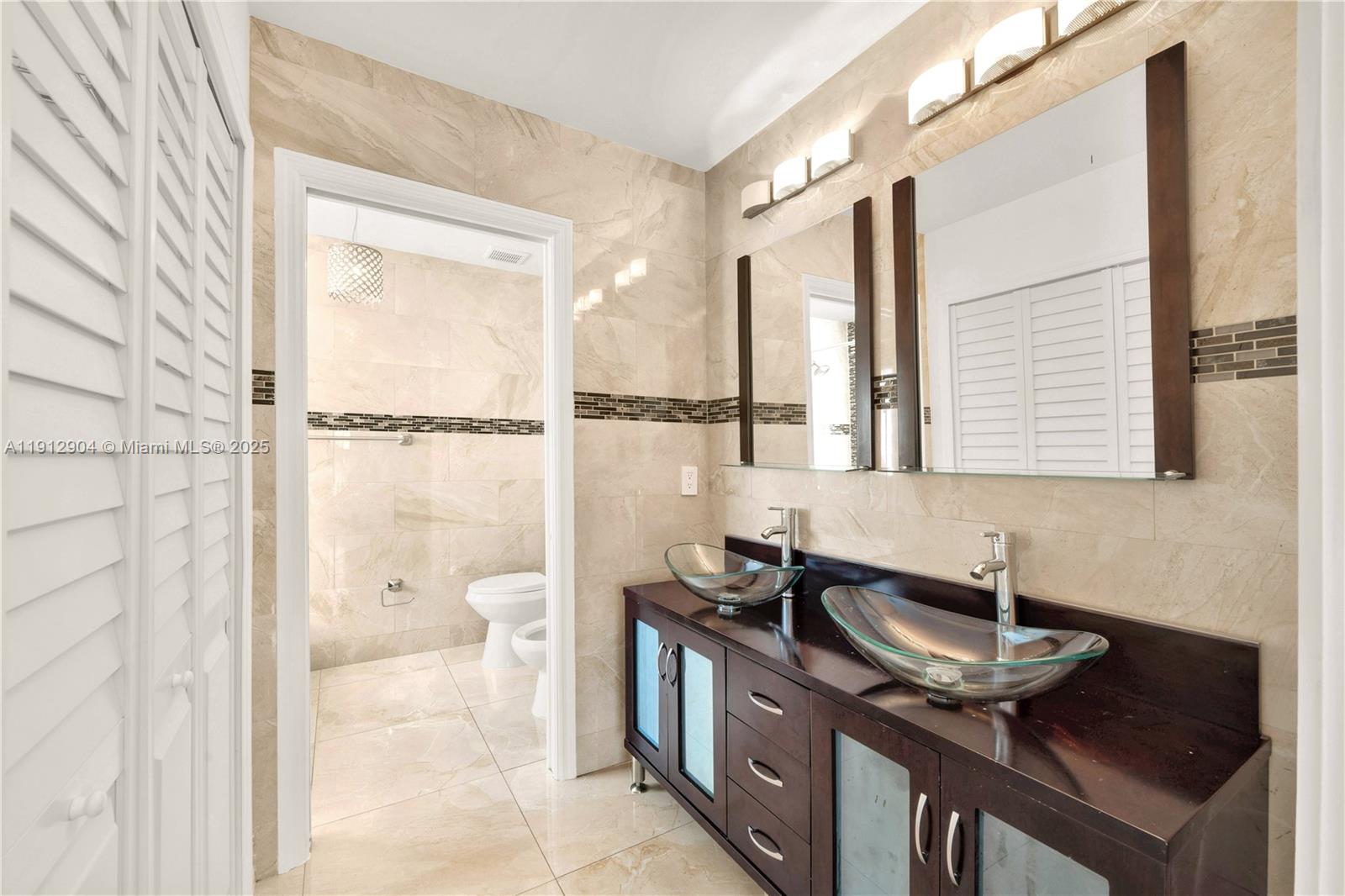 SHOMA HOMES AT TAMIAMI IV - Residential Lease