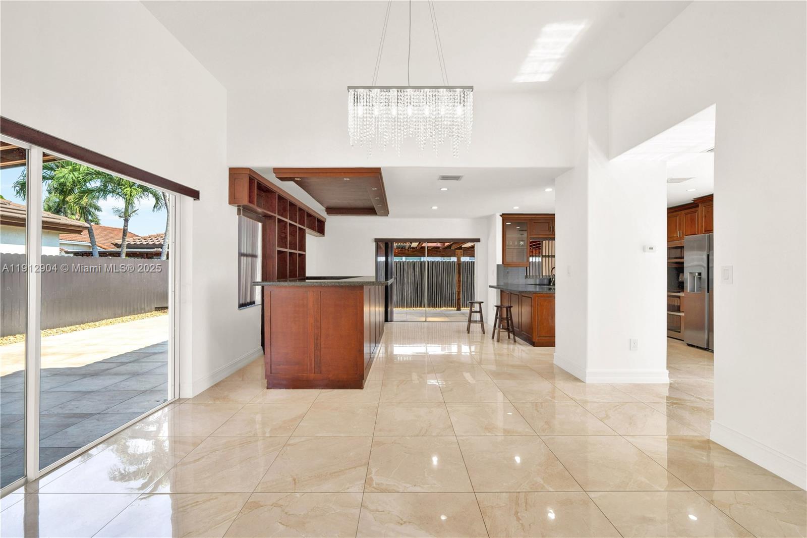 SHOMA HOMES AT TAMIAMI IV - Residential Lease