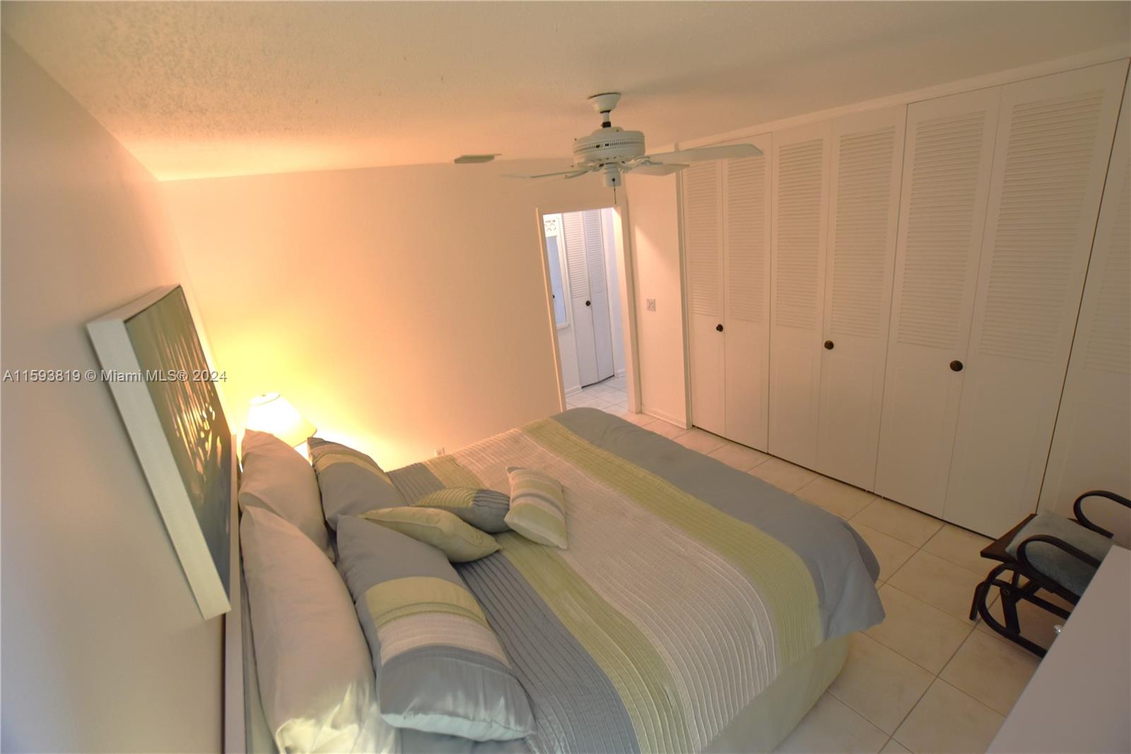 CRESTHAVEN VILLAS CONDO 2 - Residential