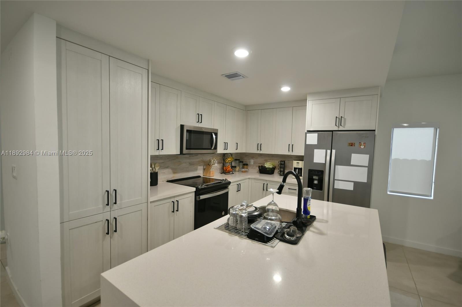 On Alba - Residential Lease